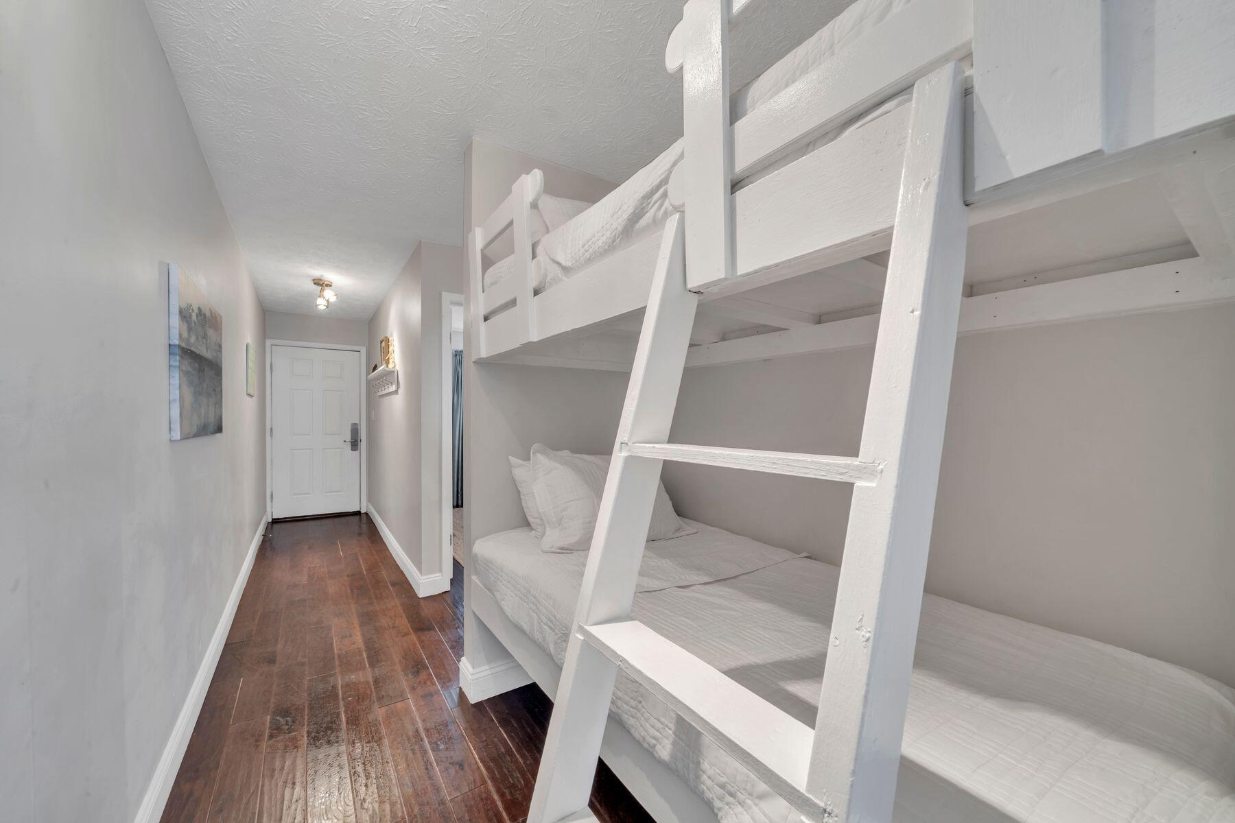 BEACHSIDE CONDO AT SEAGROVE - Residential