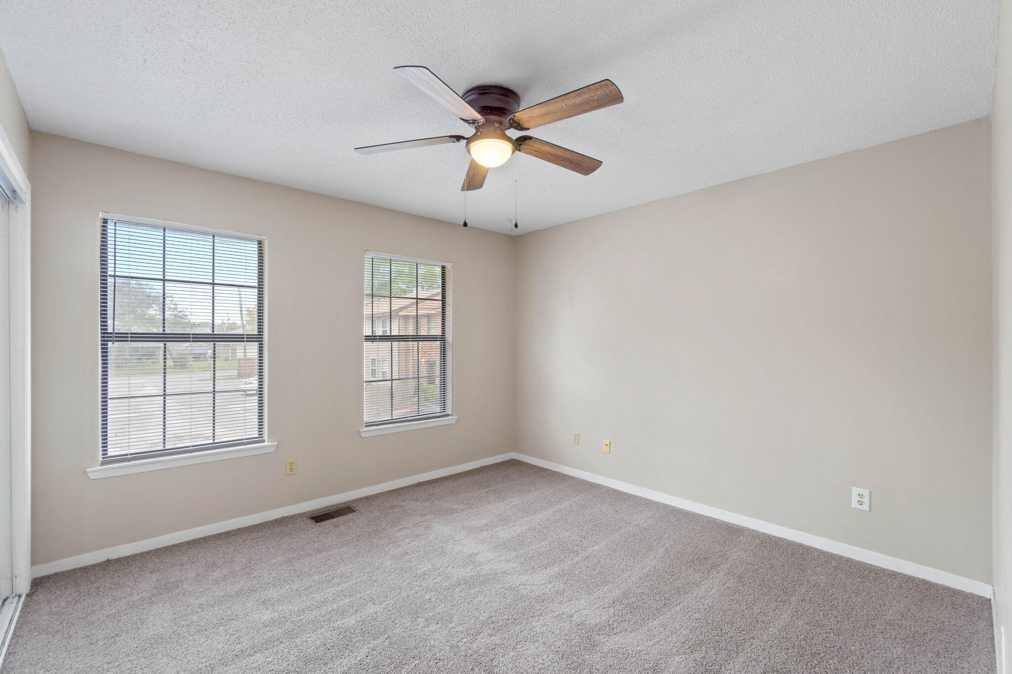 BROWNSVILLE STATION 2 - Residential Lease