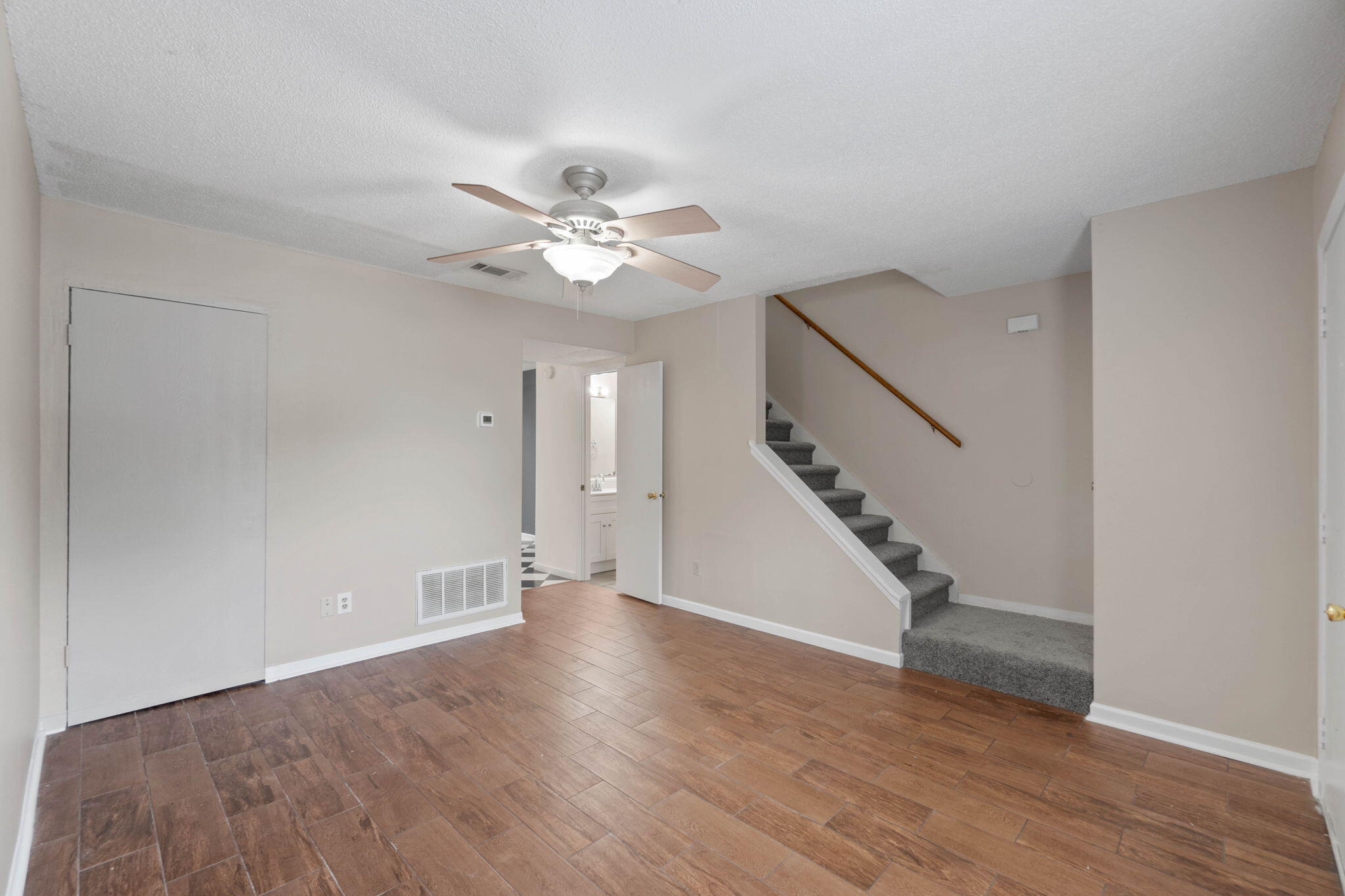 BROWNSVILLE STATION 2 - Residential Lease