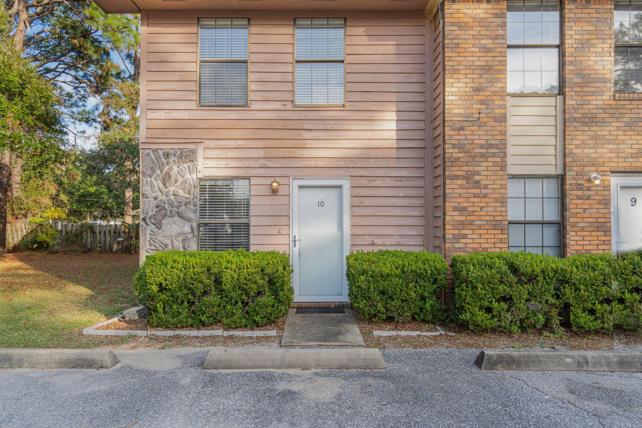 BROWNSVILLE STATION 2 - Residential Lease