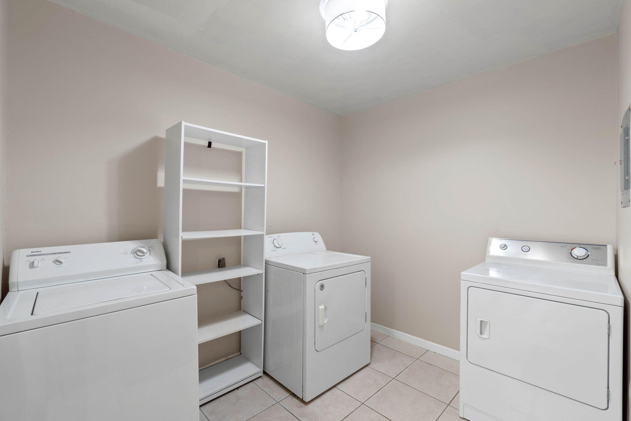 BROWNSVILLE STATION 2 - Residential Lease