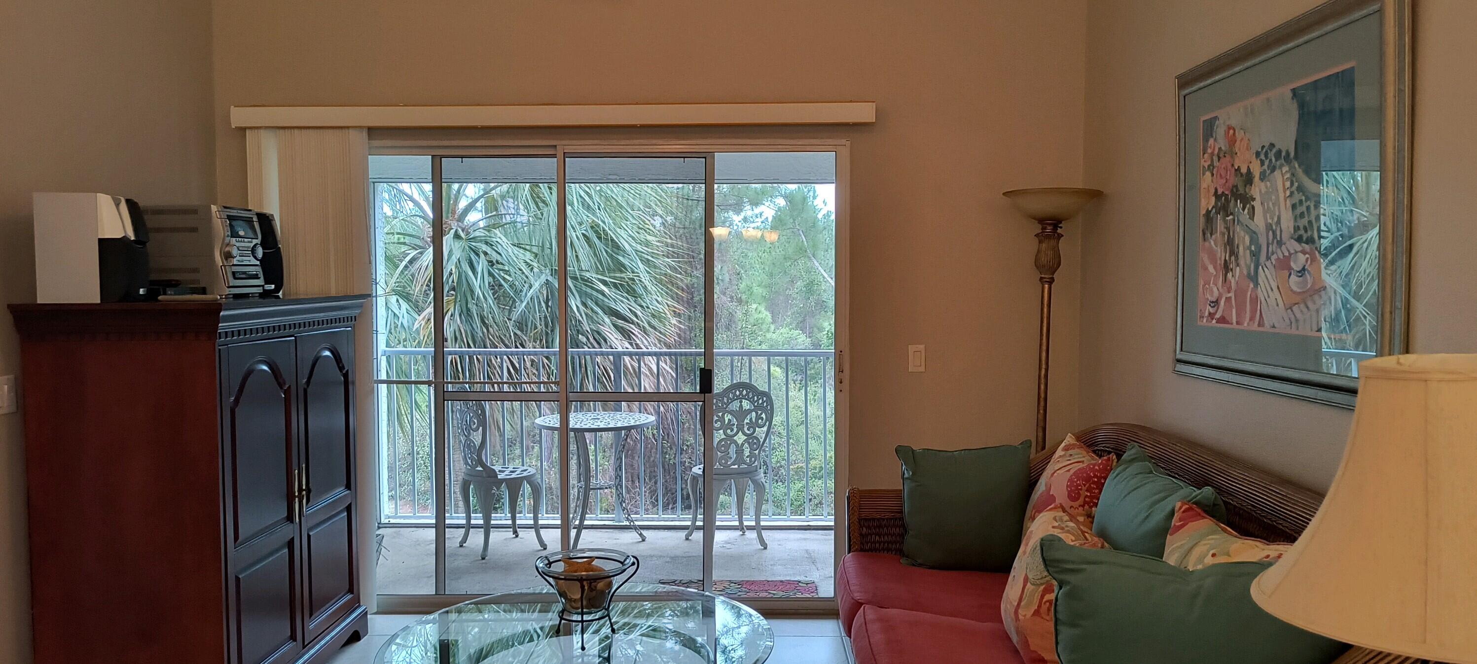 THE FLORIDA CLUB - Residential Lease