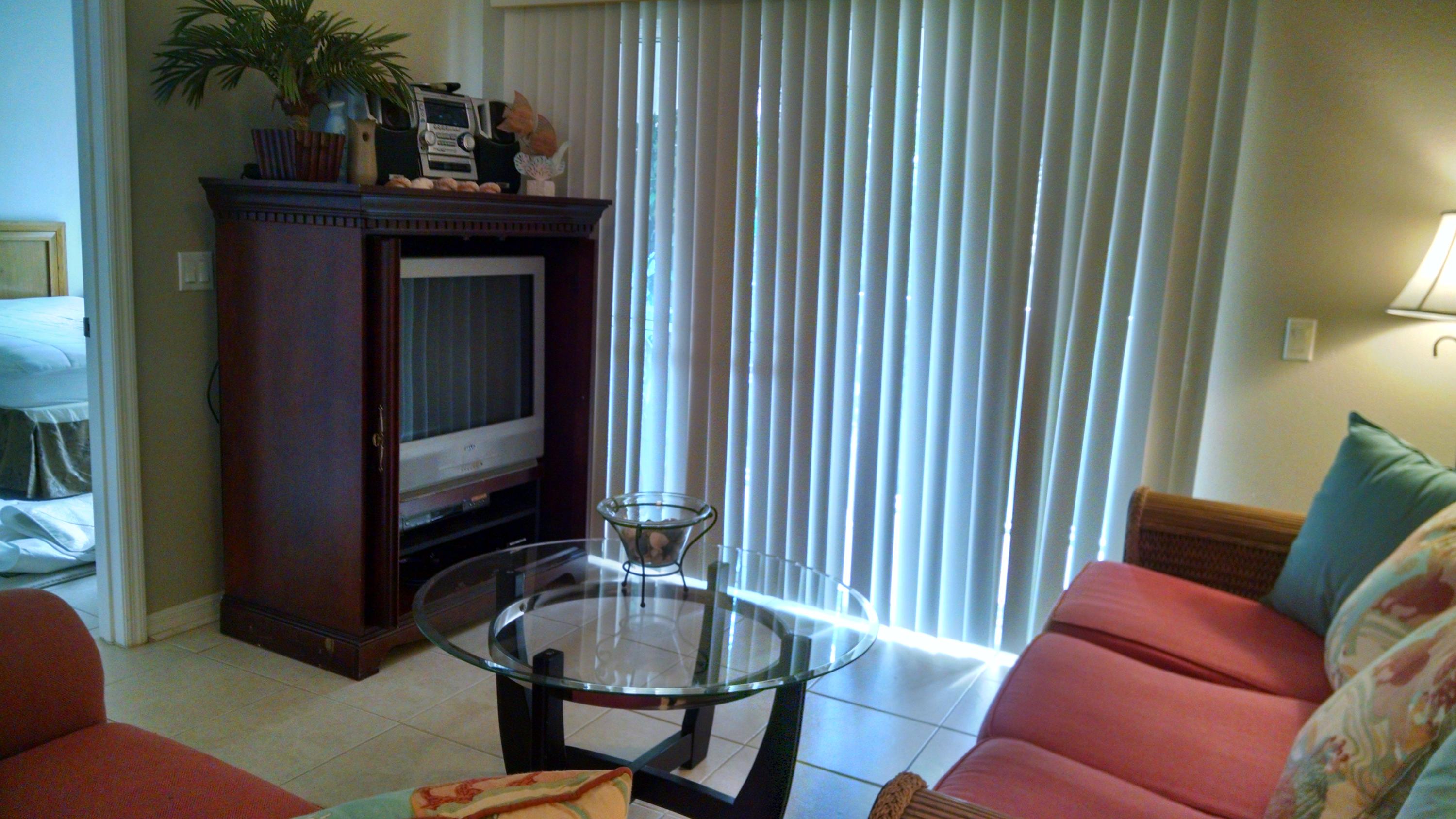 THE FLORIDA CLUB - Residential Lease