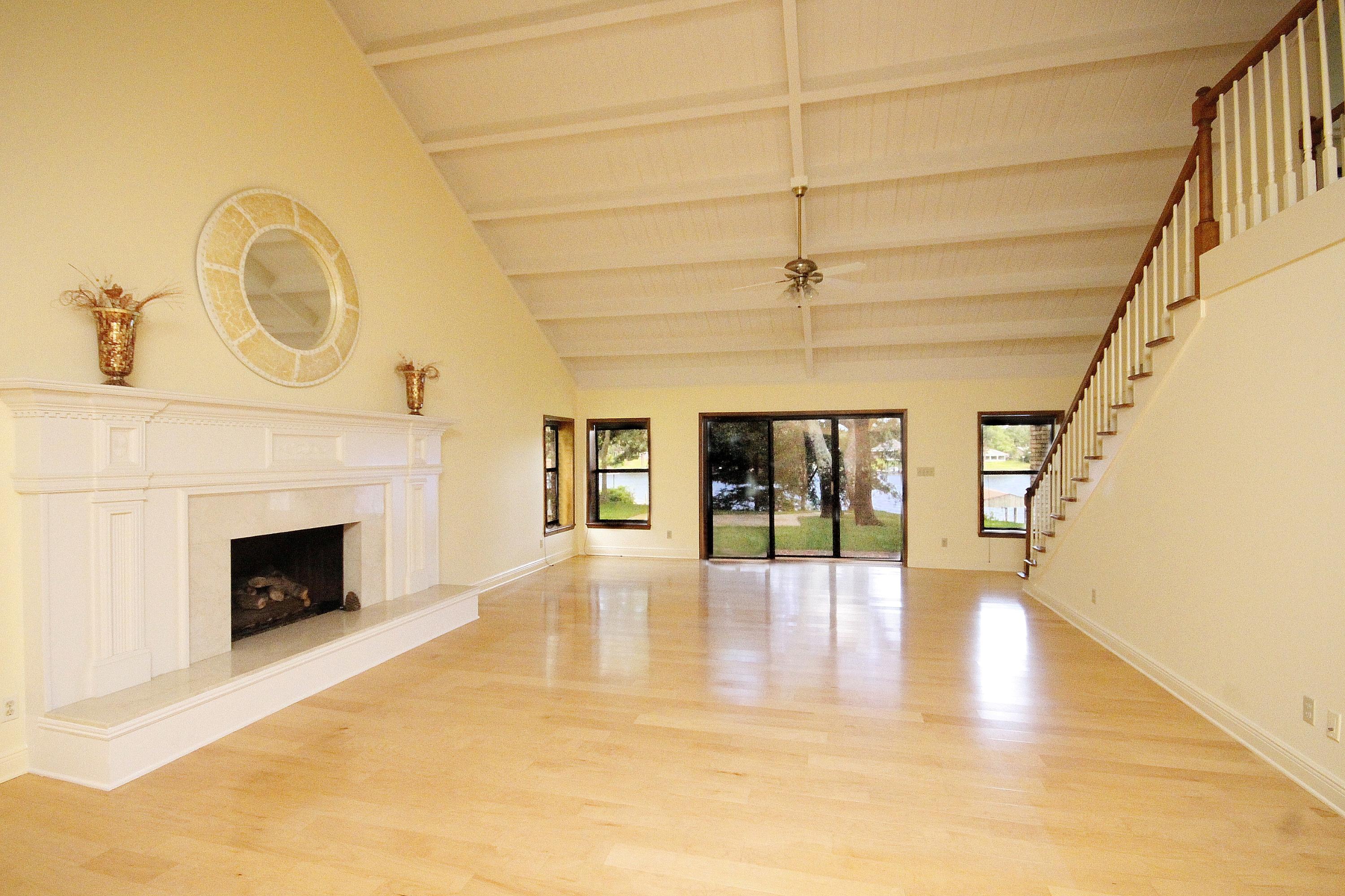 BAYOU POQUITO - Residential