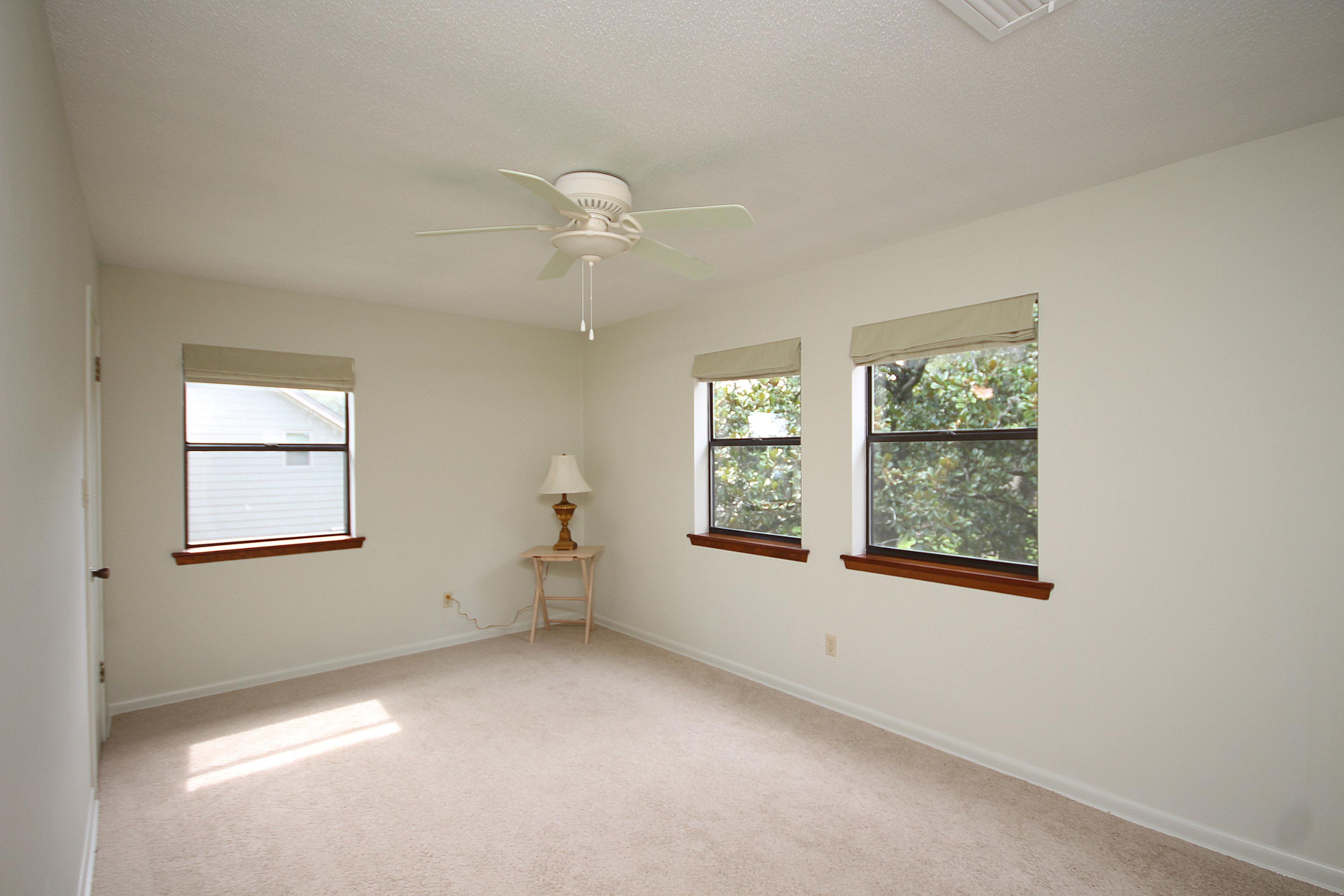 BAYOU POQUITO - Residential