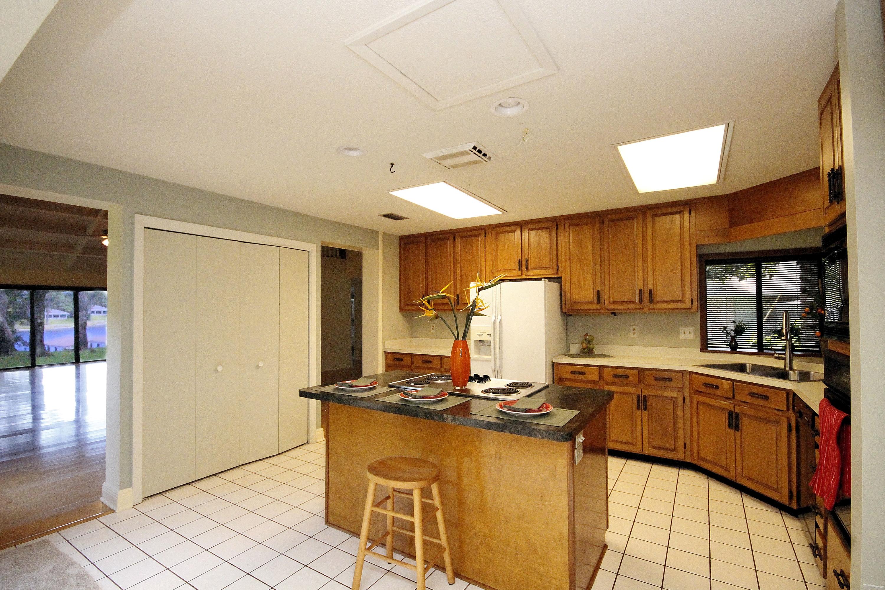 BAYOU POQUITO - Residential