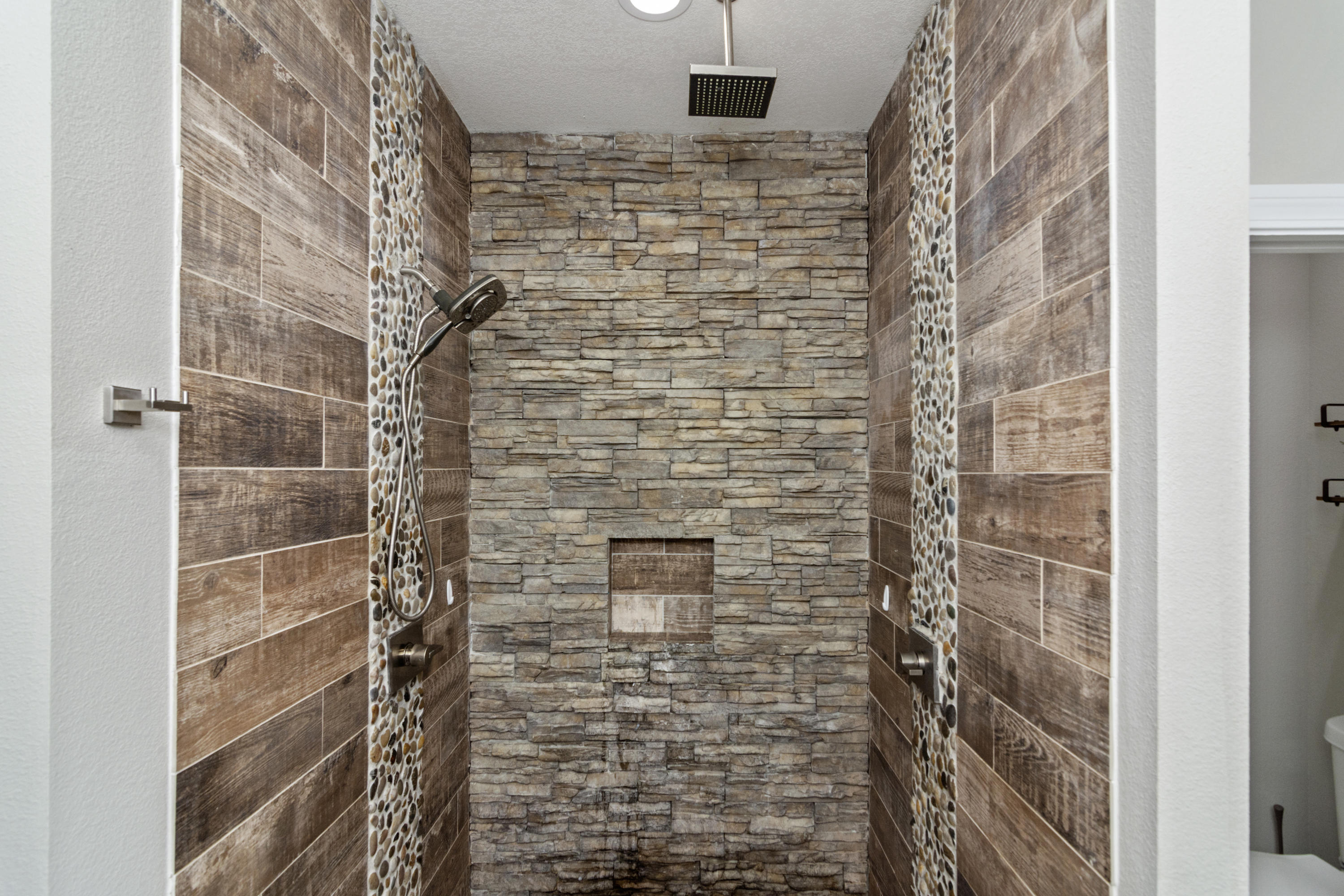 OAKCREST F & G PLAT 5 - Residential