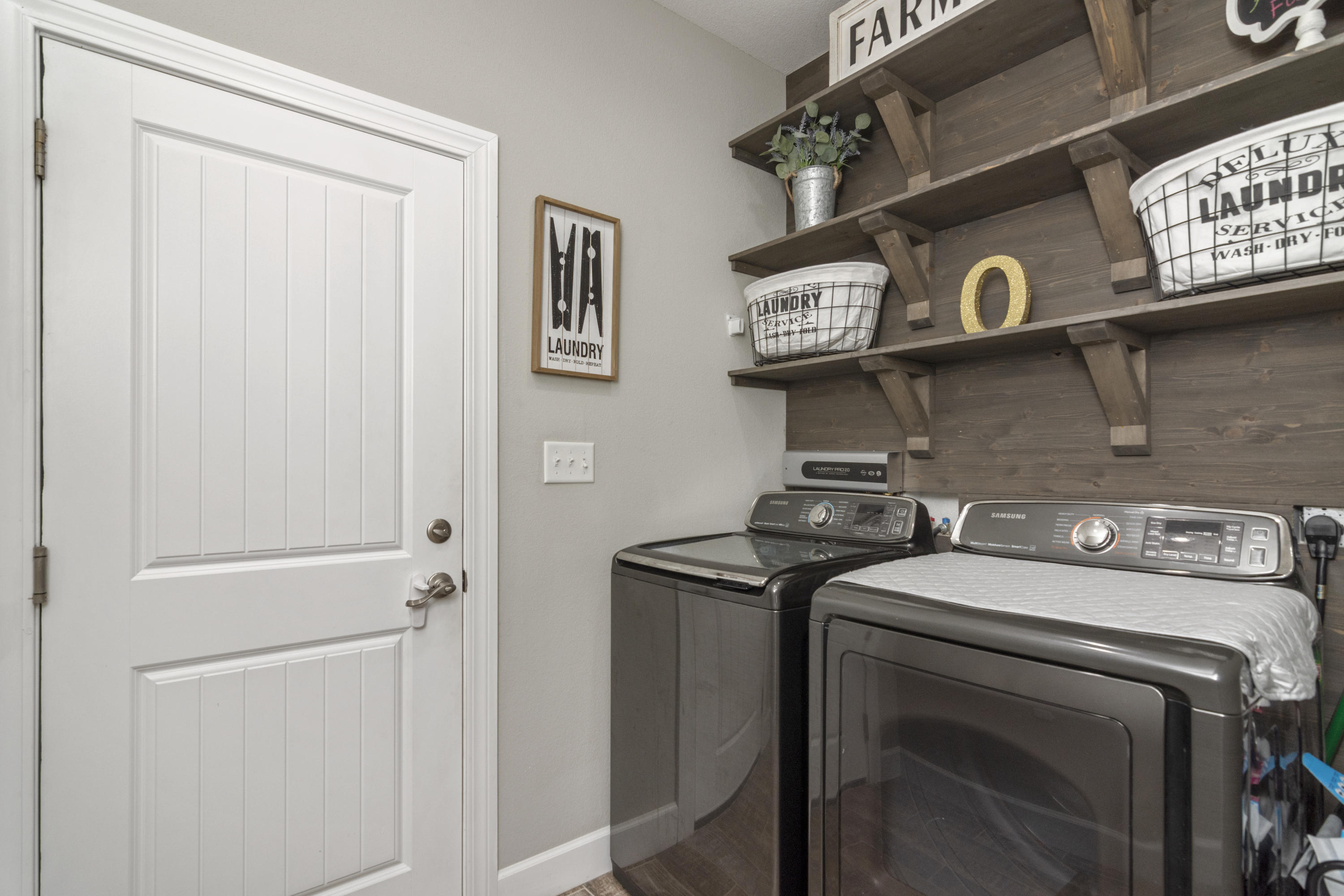 OAKCREST F & G PLAT 5 - Residential