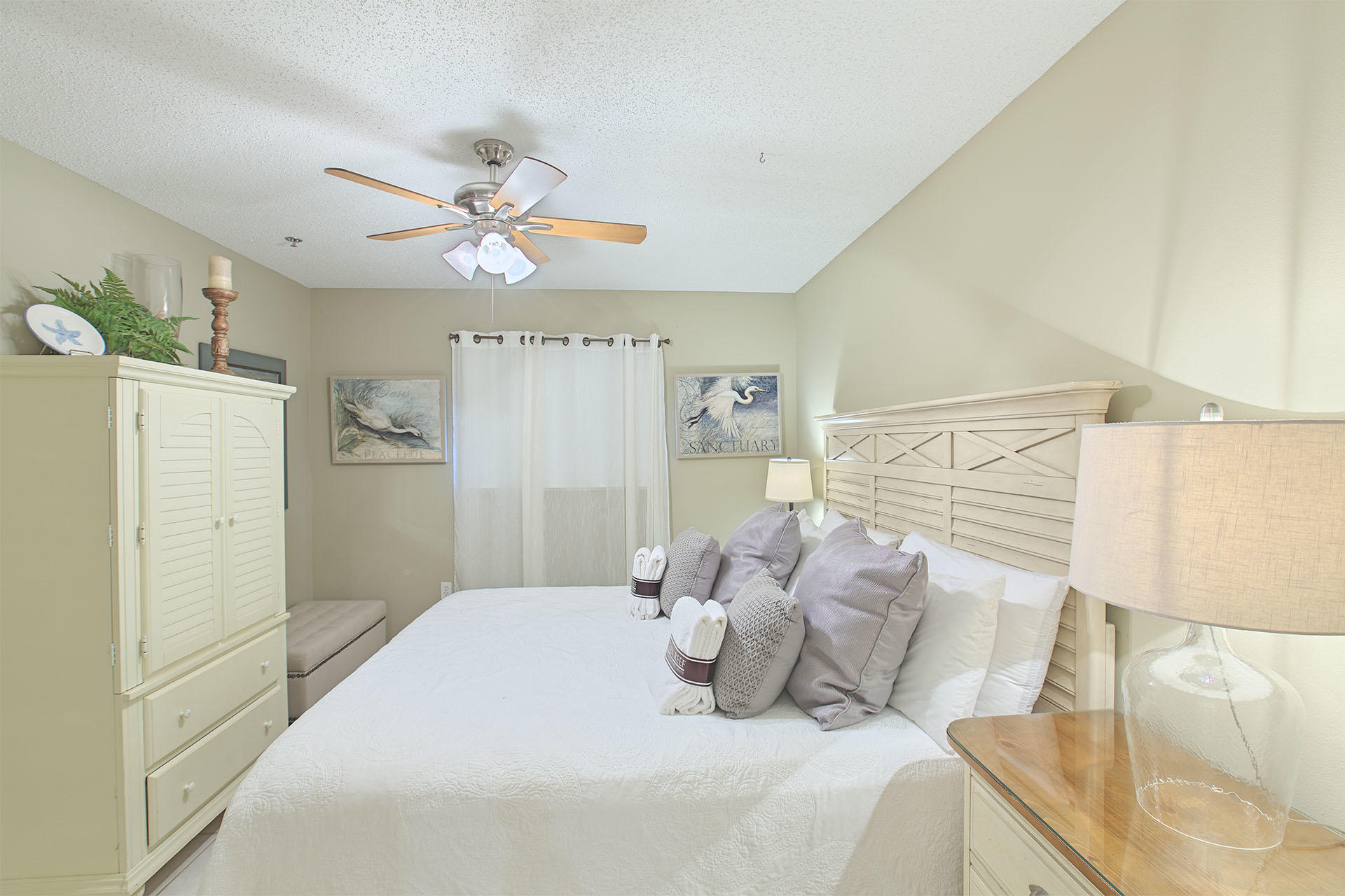 WINDANCER CONDO - Residential