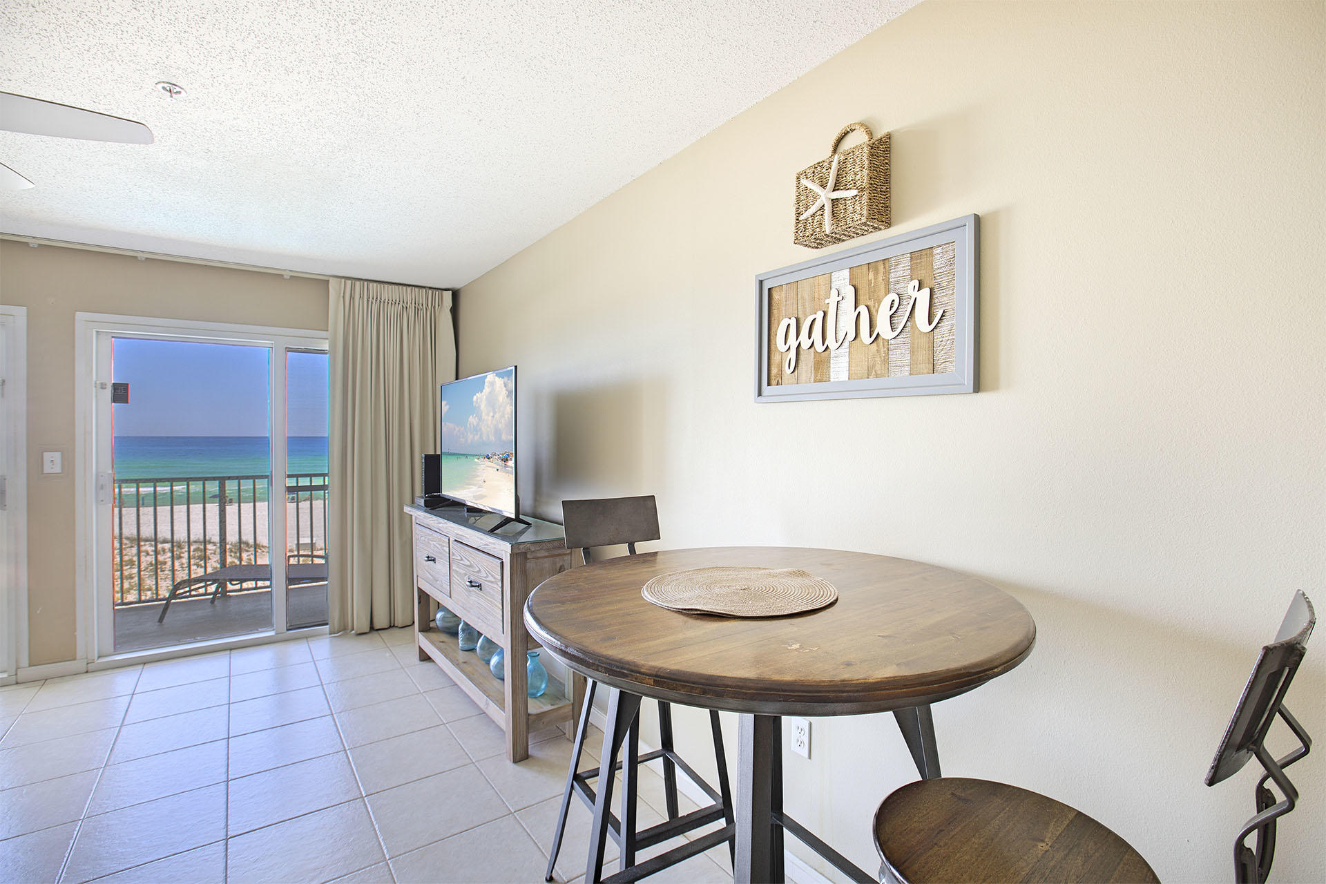 WINDANCER CONDO - Residential