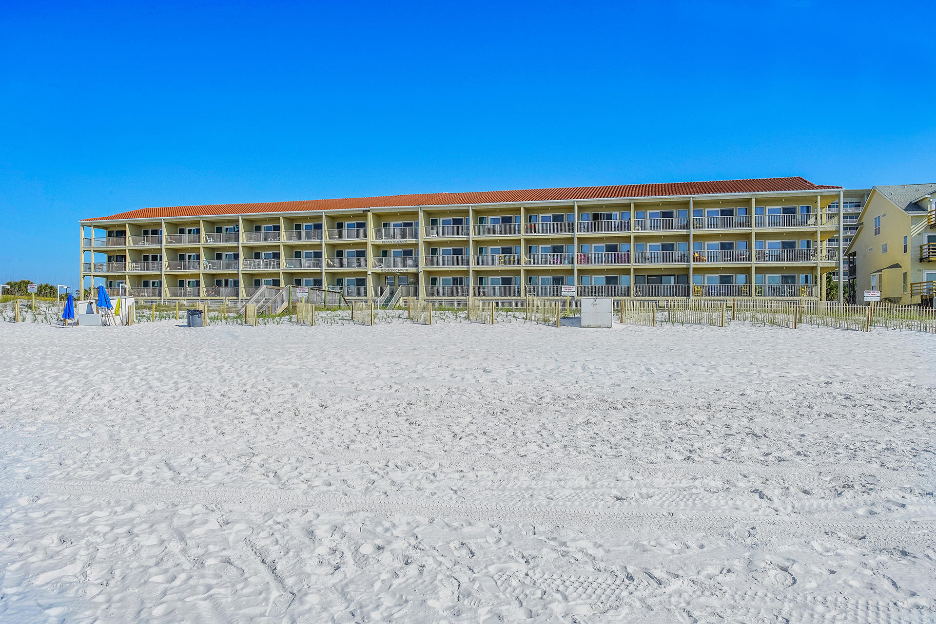 SEAFARER CONDO - Residential