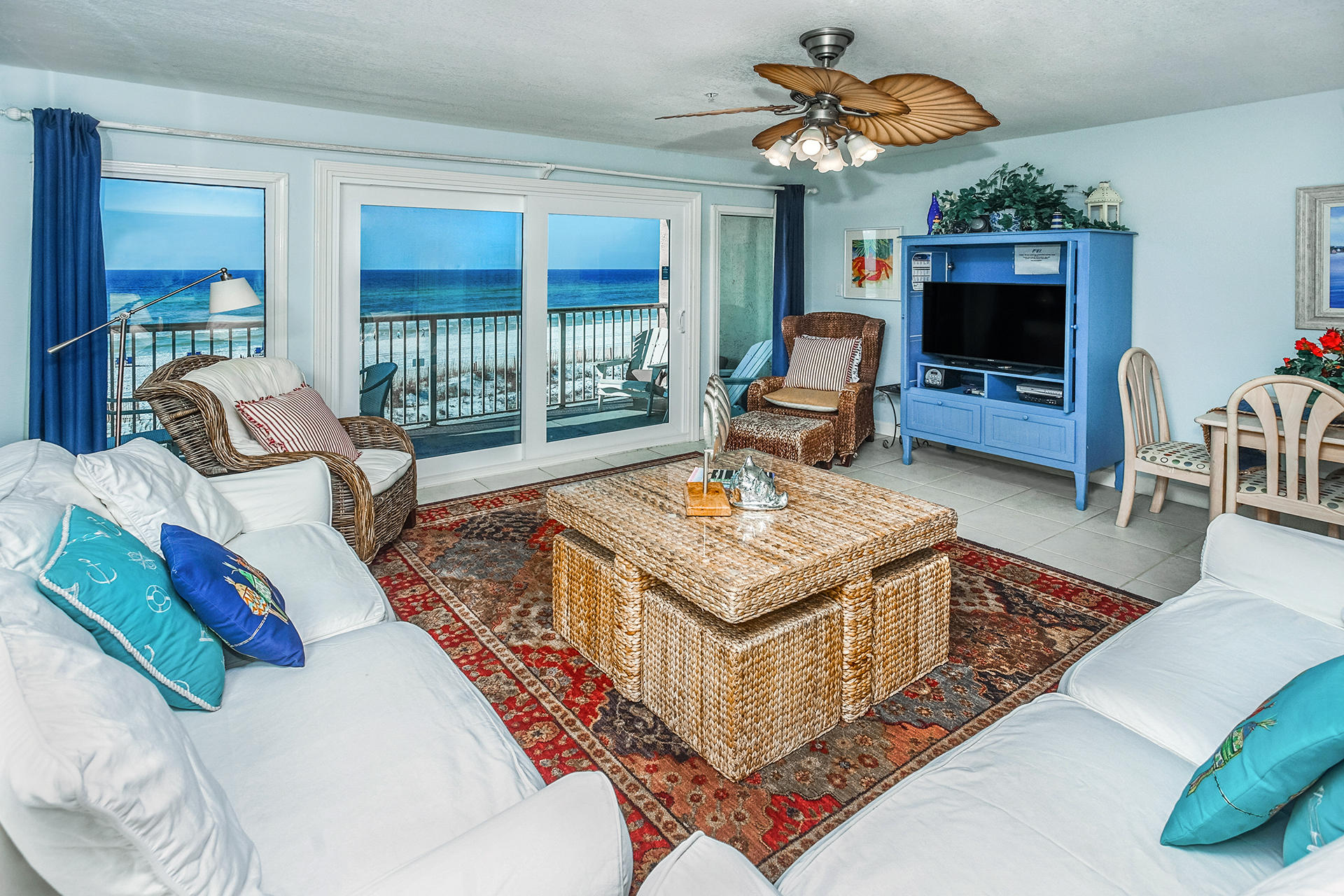 SEAFARER CONDO - Residential