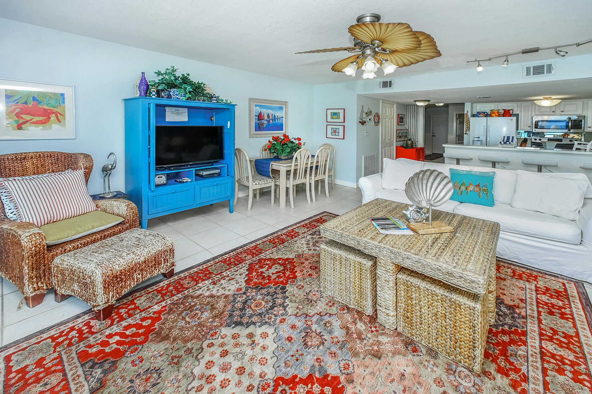 SEAFARER CONDO - Residential