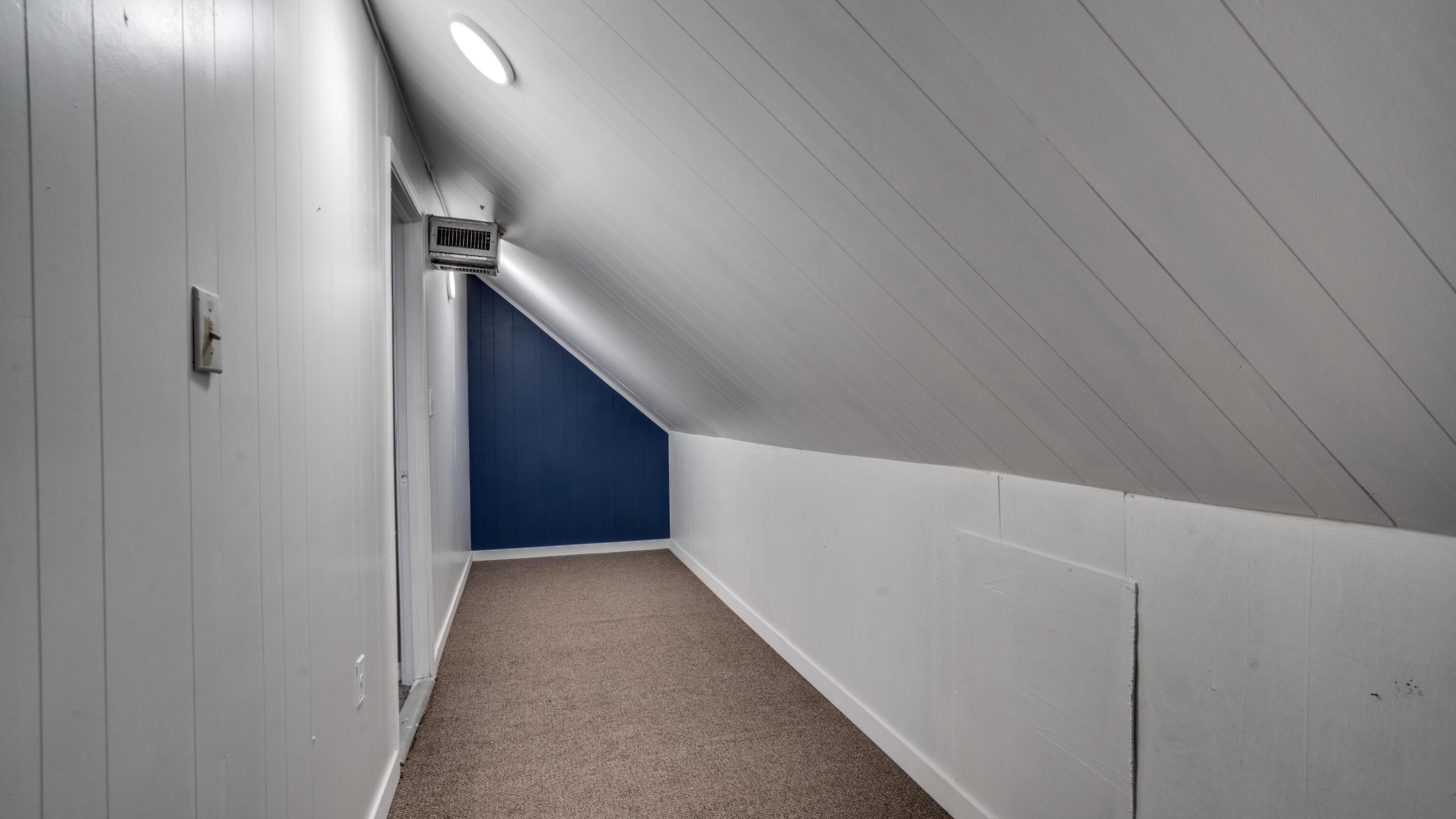 CANDLEWOOD VILLAGE LOT 12 BLK A - Residential