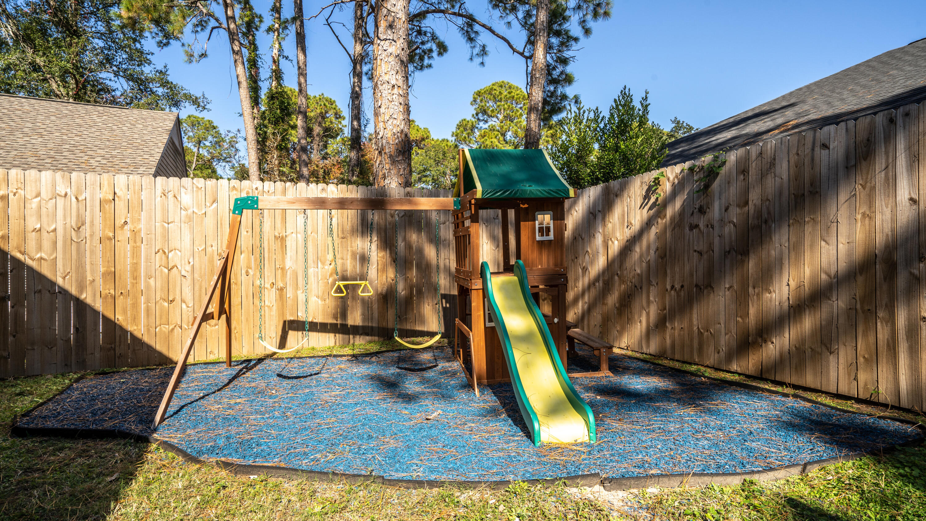 CANDLEWOOD VILLAGE LOT 12 BLK A - Residential