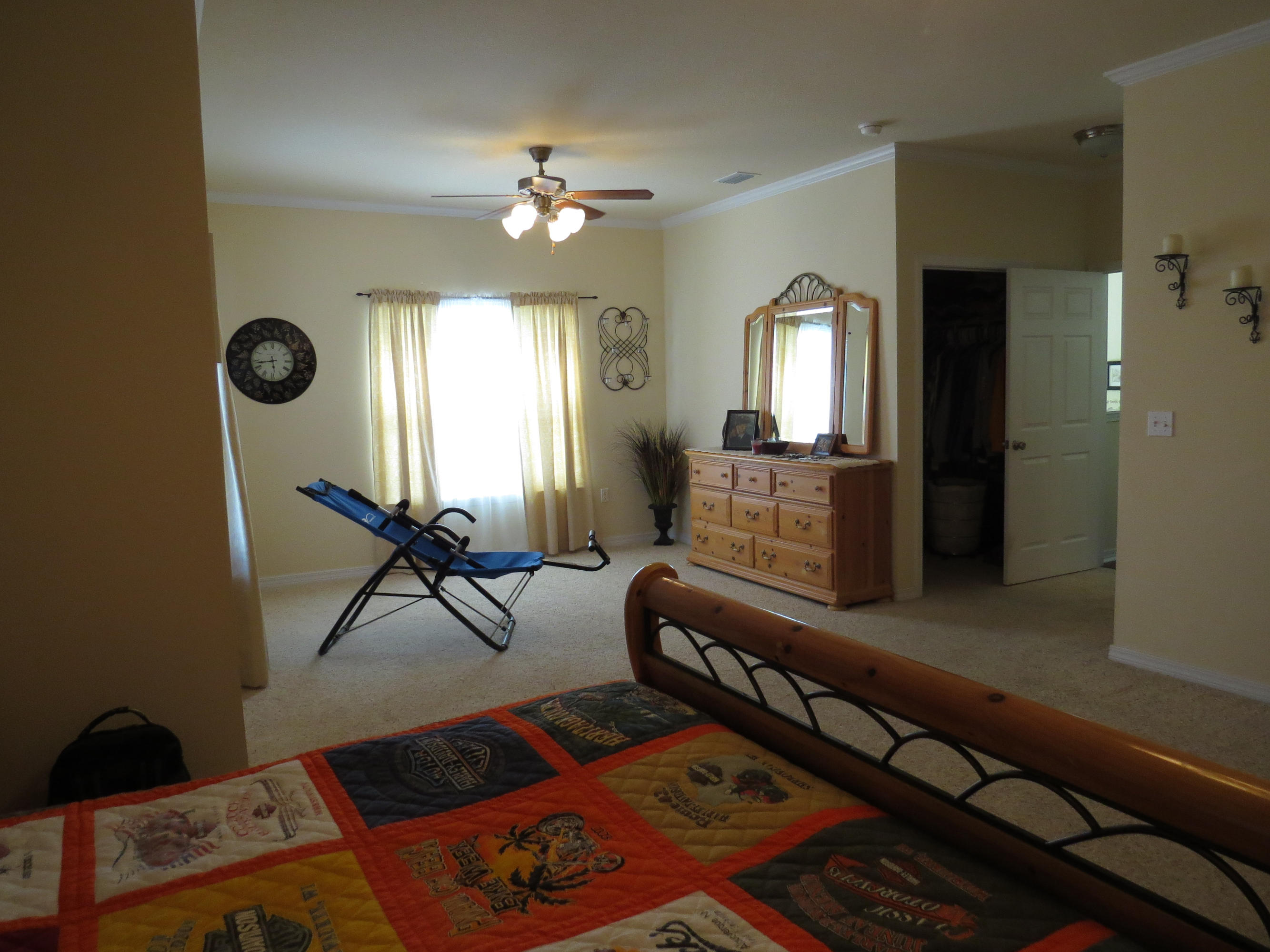 MERIDIAN SQUARE TOWNHOMES - Residential