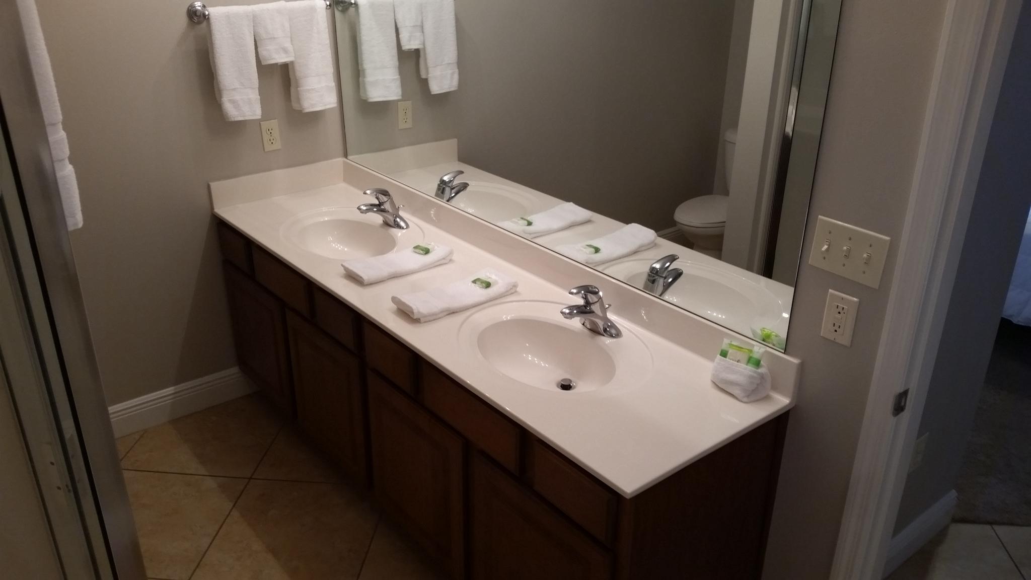 ARIEL DUNES I - Residential