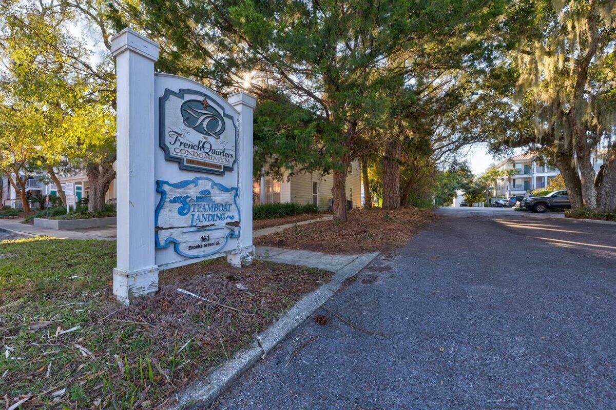 FRENCH QUARTERS - Residential