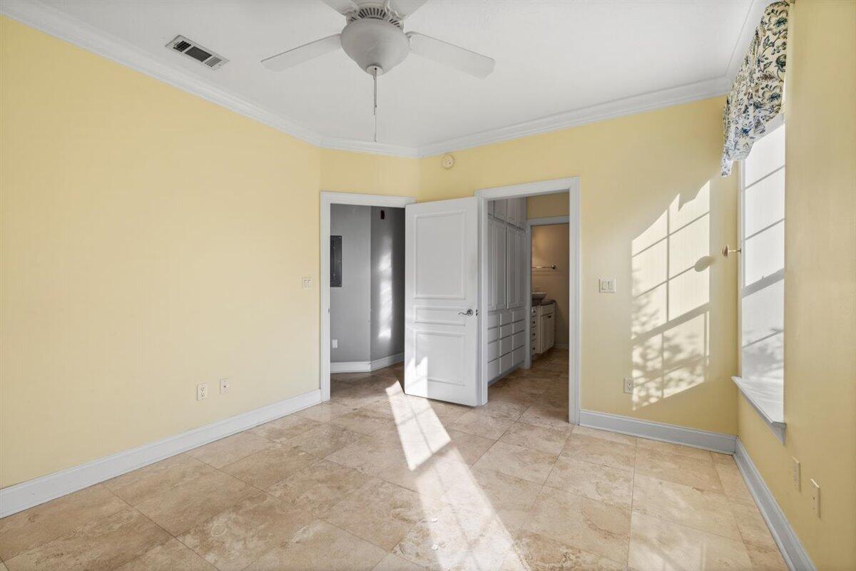 FRENCH QUARTERS - Residential