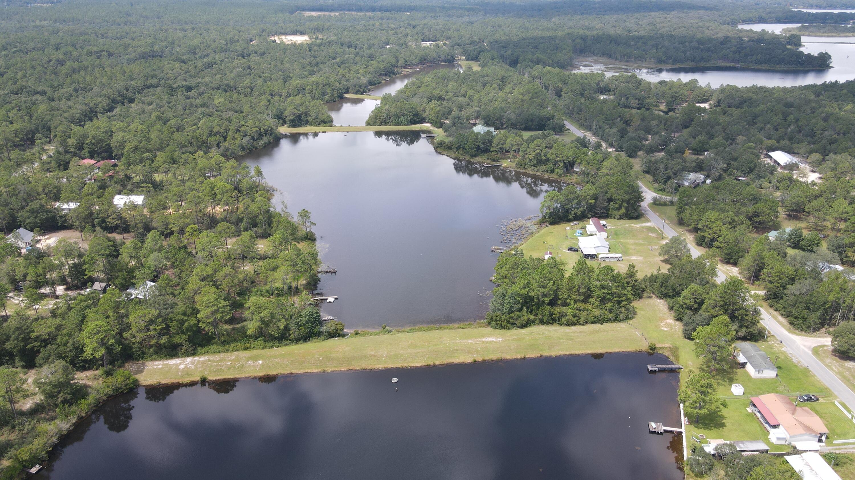 IMPERIAL LAKES - Land