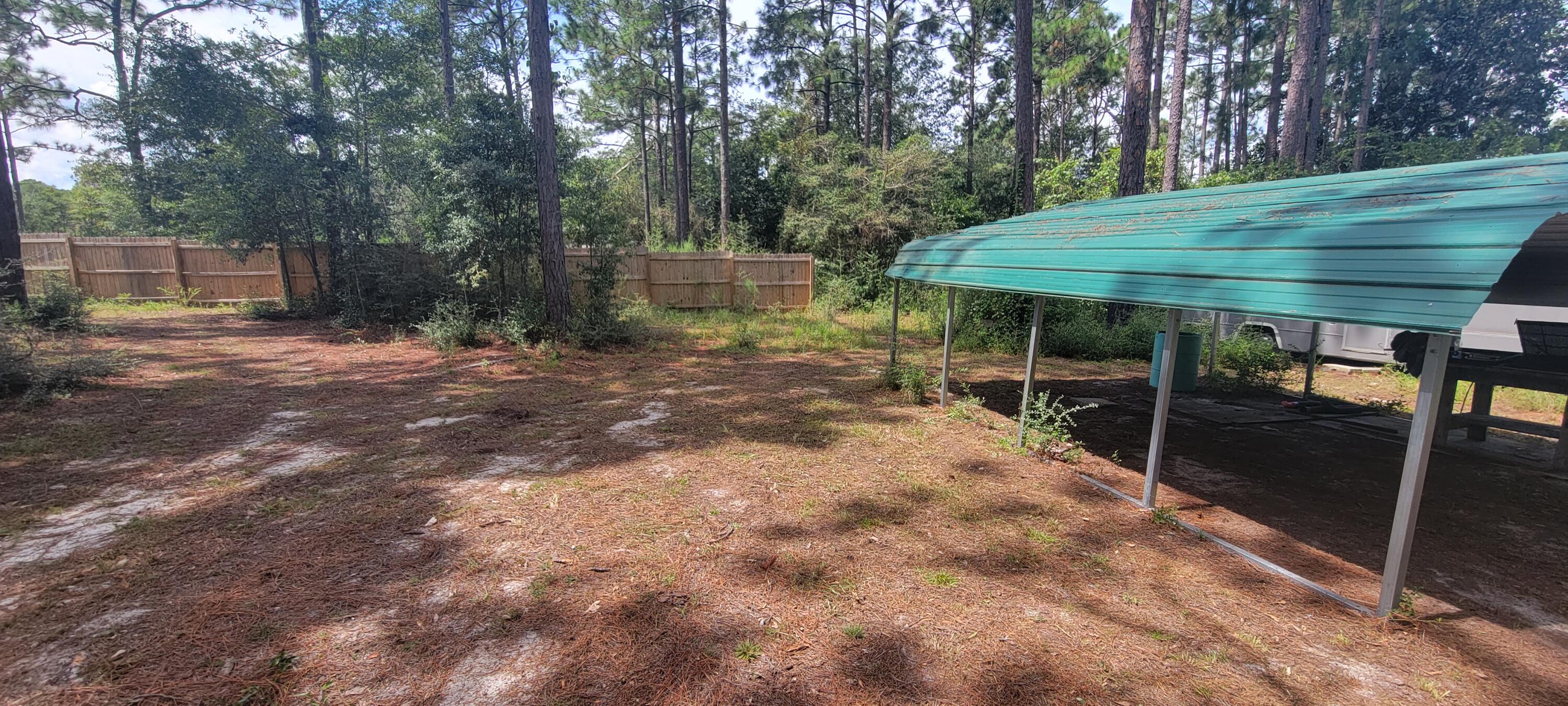 IMPERIAL LAKES - Land