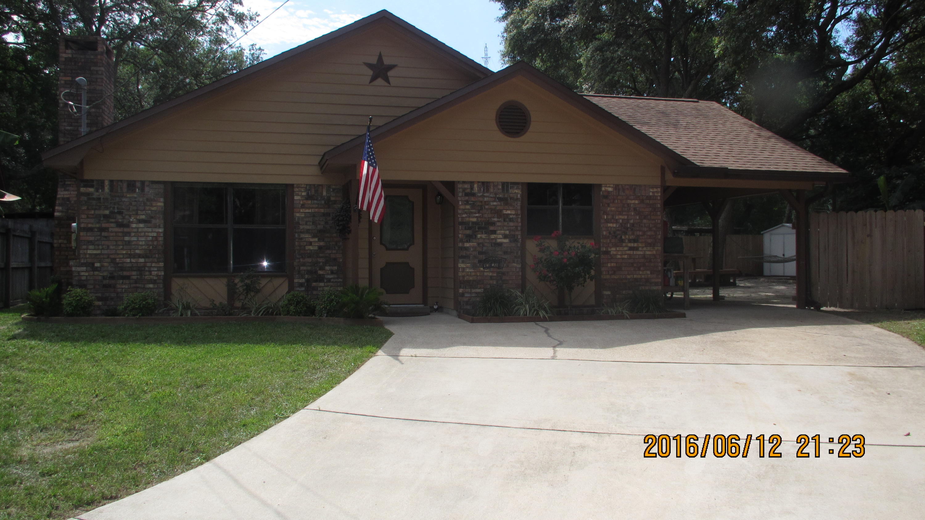 CANDLEWOOD VILLAGE - Residential Lease