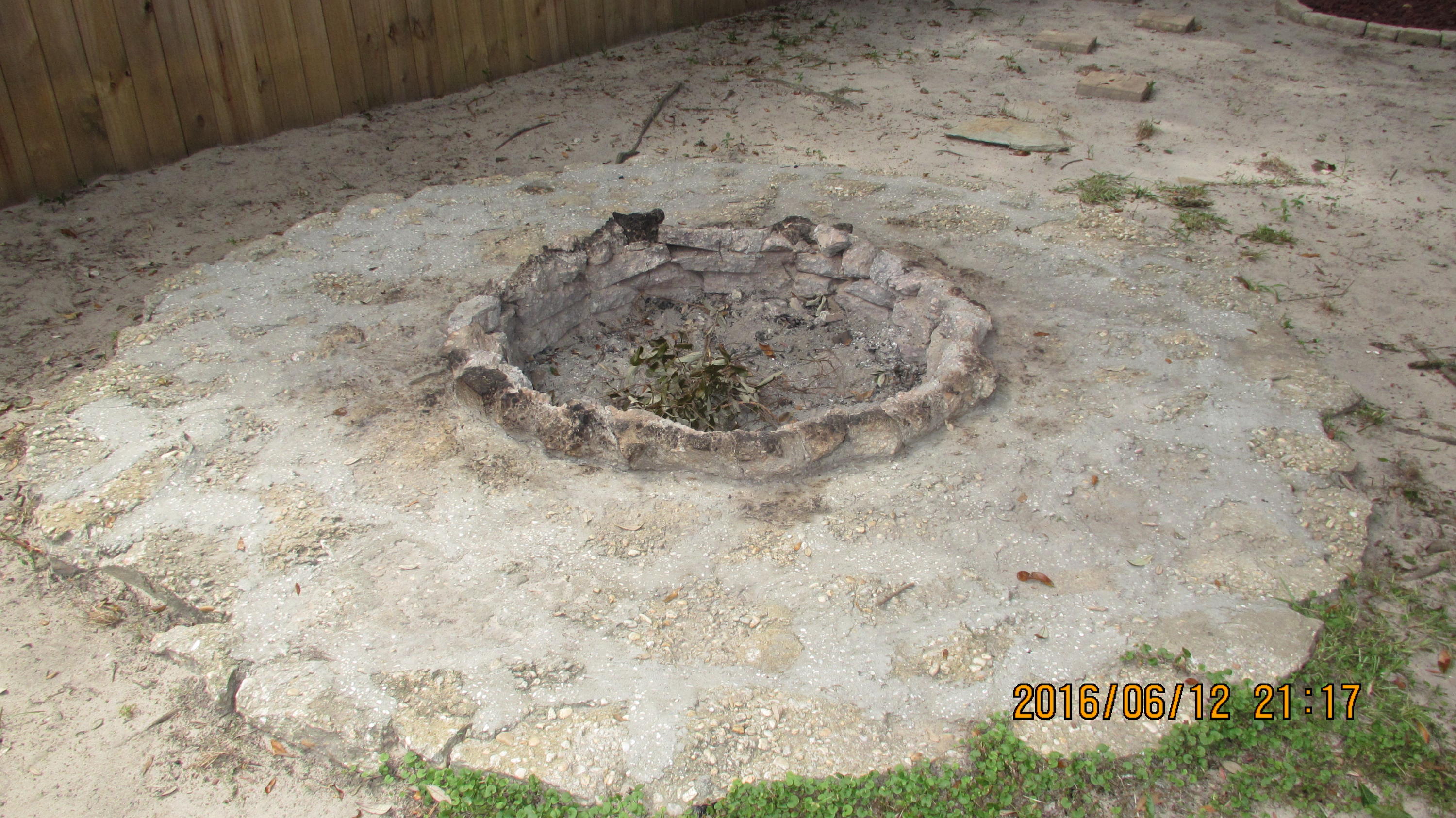 CANDLEWOOD VILLAGE - Residential Lease