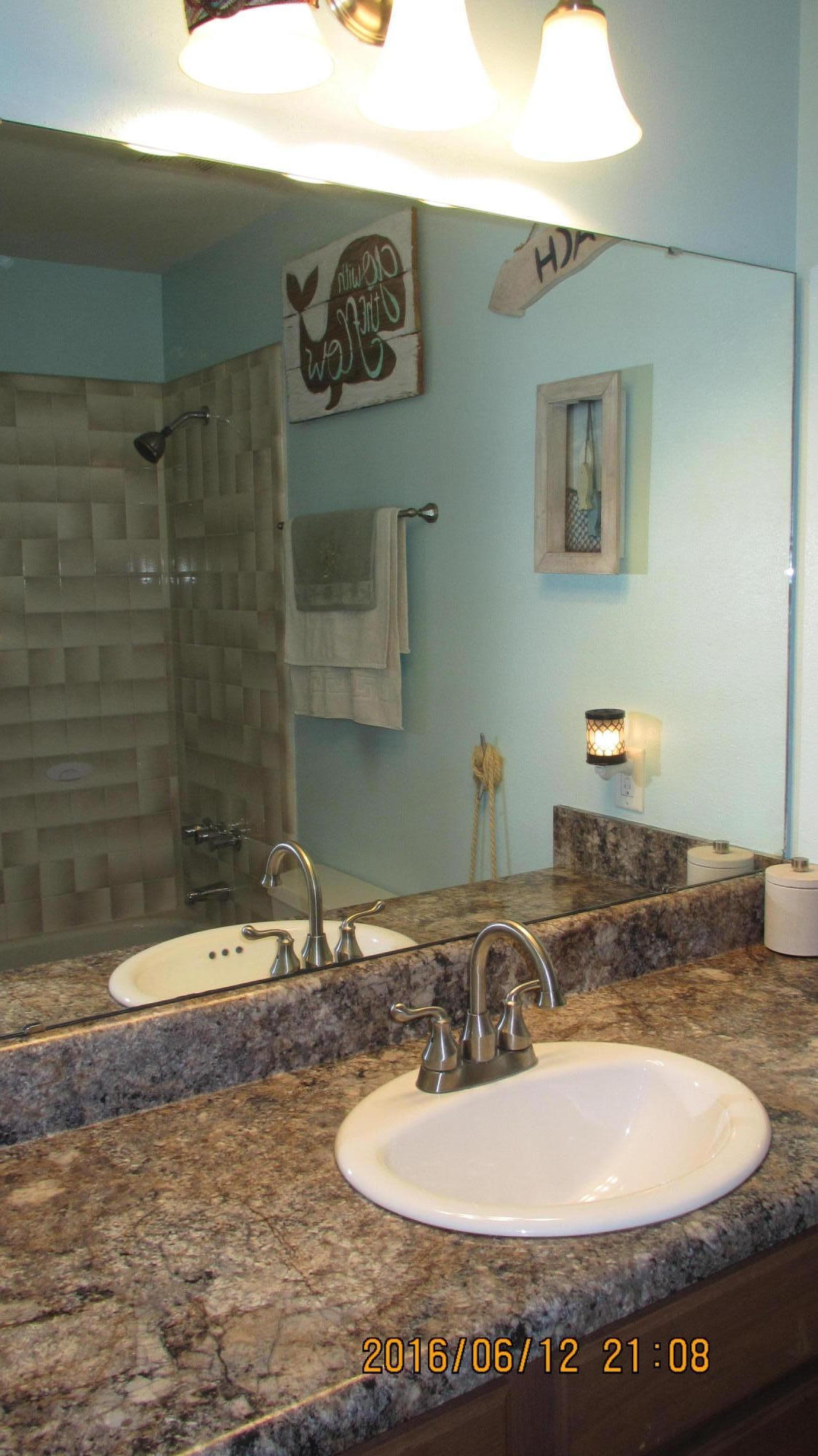 CANDLEWOOD VILLAGE - Residential Lease