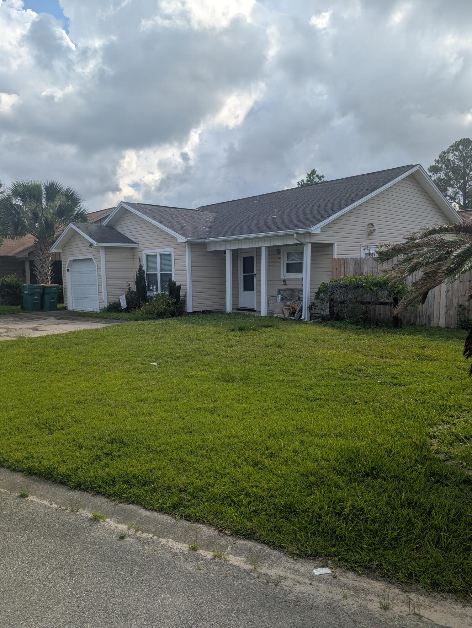 One of the lowest priced options in Hidden trails residing on one of the biggest corner lots in the neighborhood. The home offers tile floors, granite countertops and beautiful wooden beams throughout the home. It has an open floor plans with tons of natural light and updated bathrooms that offer granite vanities. Since it sits on a bigger lot you have ample patio space and area to add more. You'll notice a large driveway that can accommodate several vehicles.