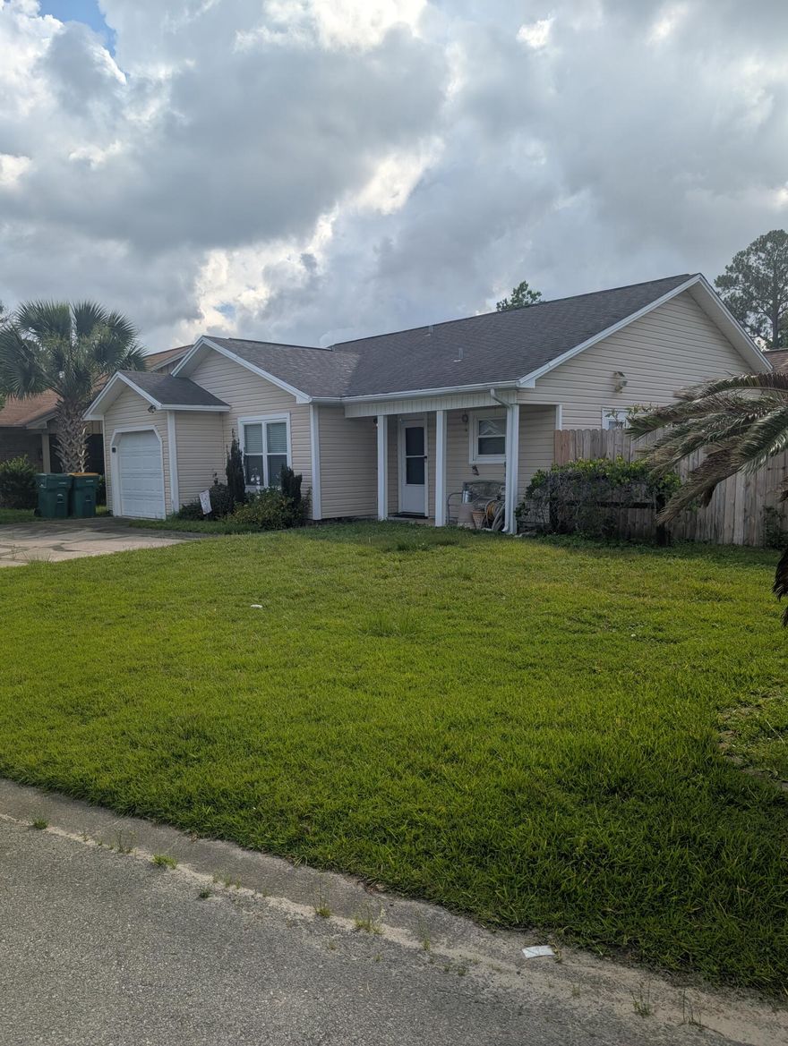 One of the lowest priced options in Hidden trails residing on one of the biggest corner lots in the neighborhood. The home offers tile floors, granite countertops and beautiful wooden beams throughout the home. It has an open floor plans with tons of natural light and updated bathrooms that offer granite vanities. Since it sits on a bigger lot you have ample patio space and area to add more. You'll notice a large driveway that can accommodate several vehicles.
