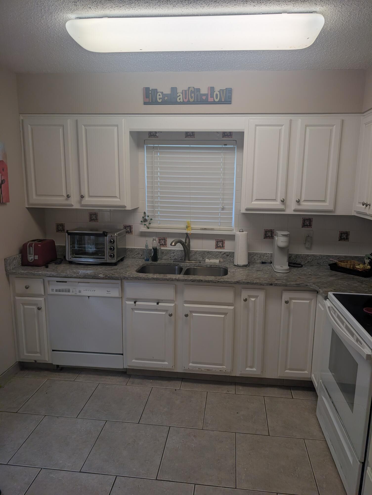 HIDDEN TRAIL PHASE I - Residential