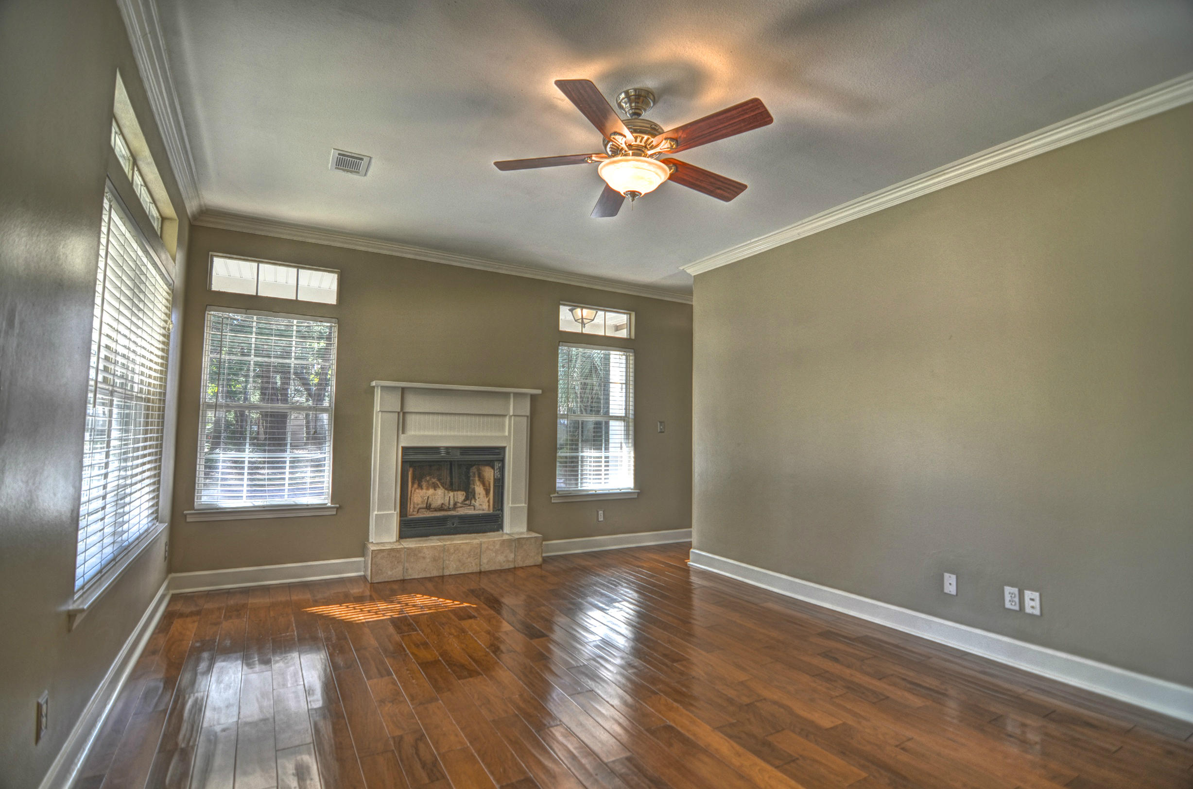 MOORES LANDING - Residential