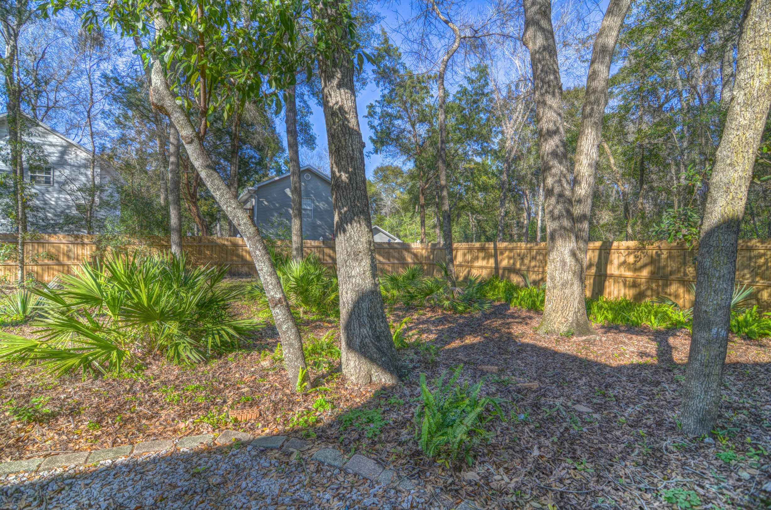 MOORES LANDING - Residential