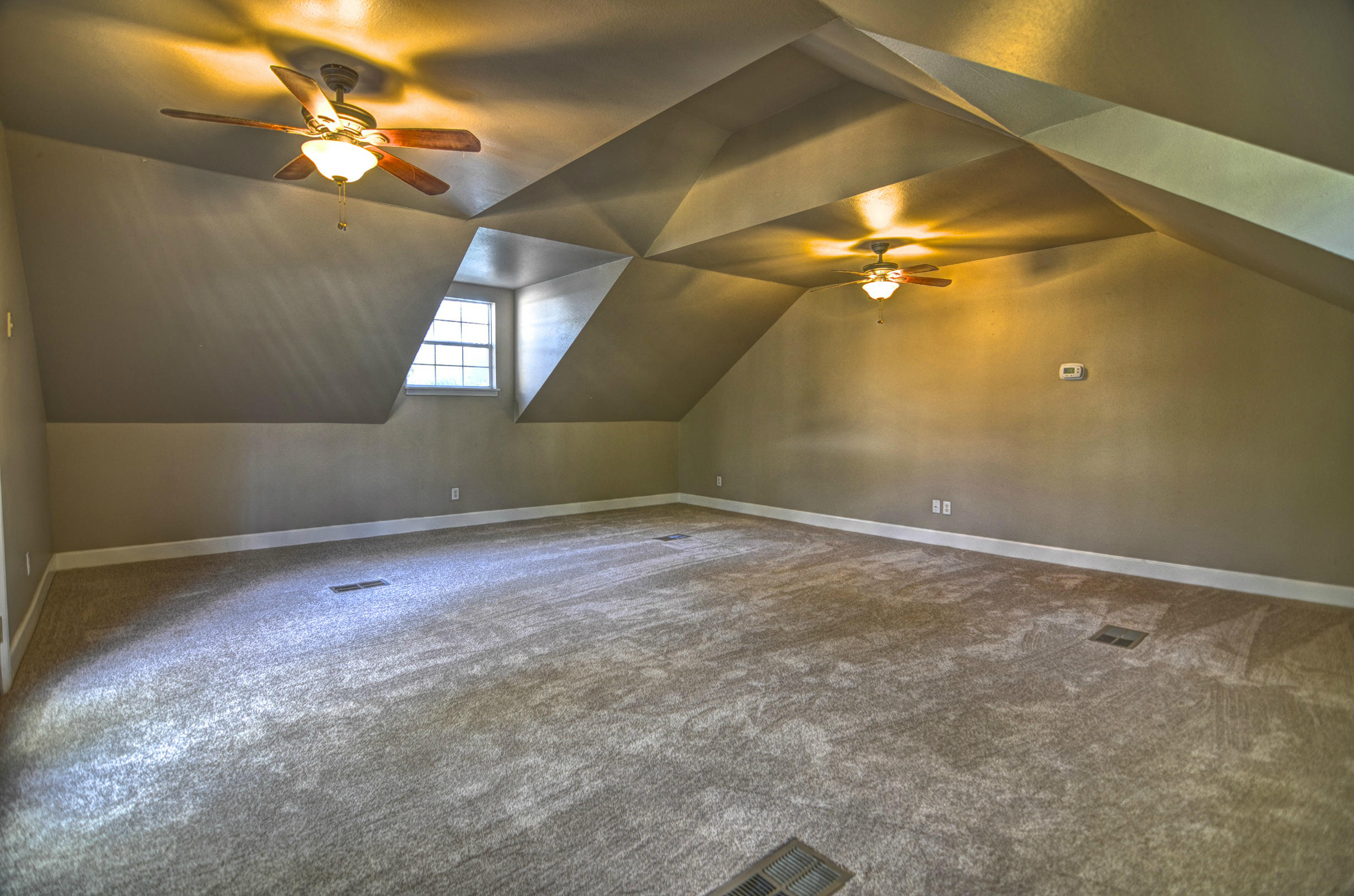 MOORES LANDING - Residential