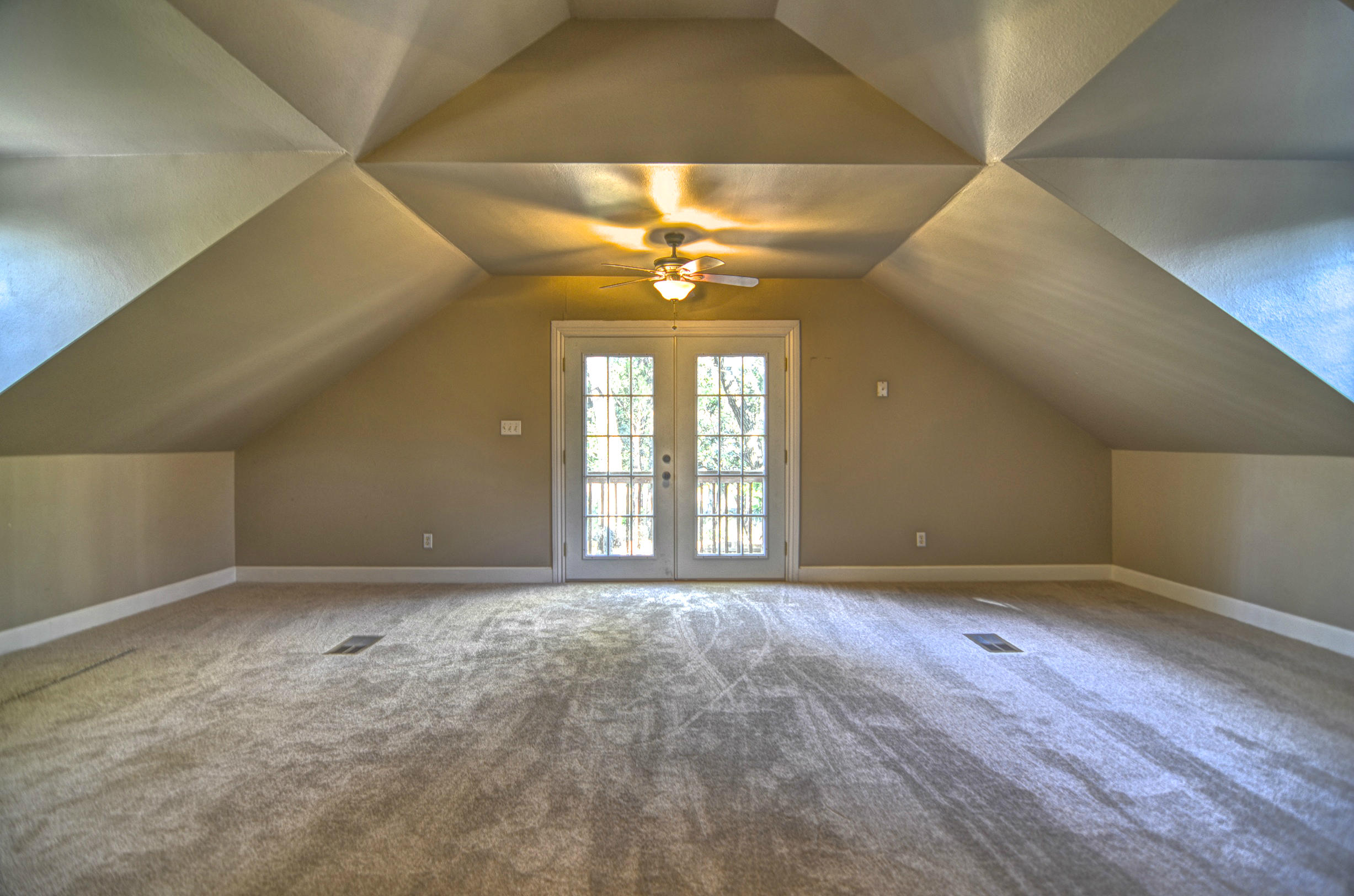 MOORES LANDING - Residential