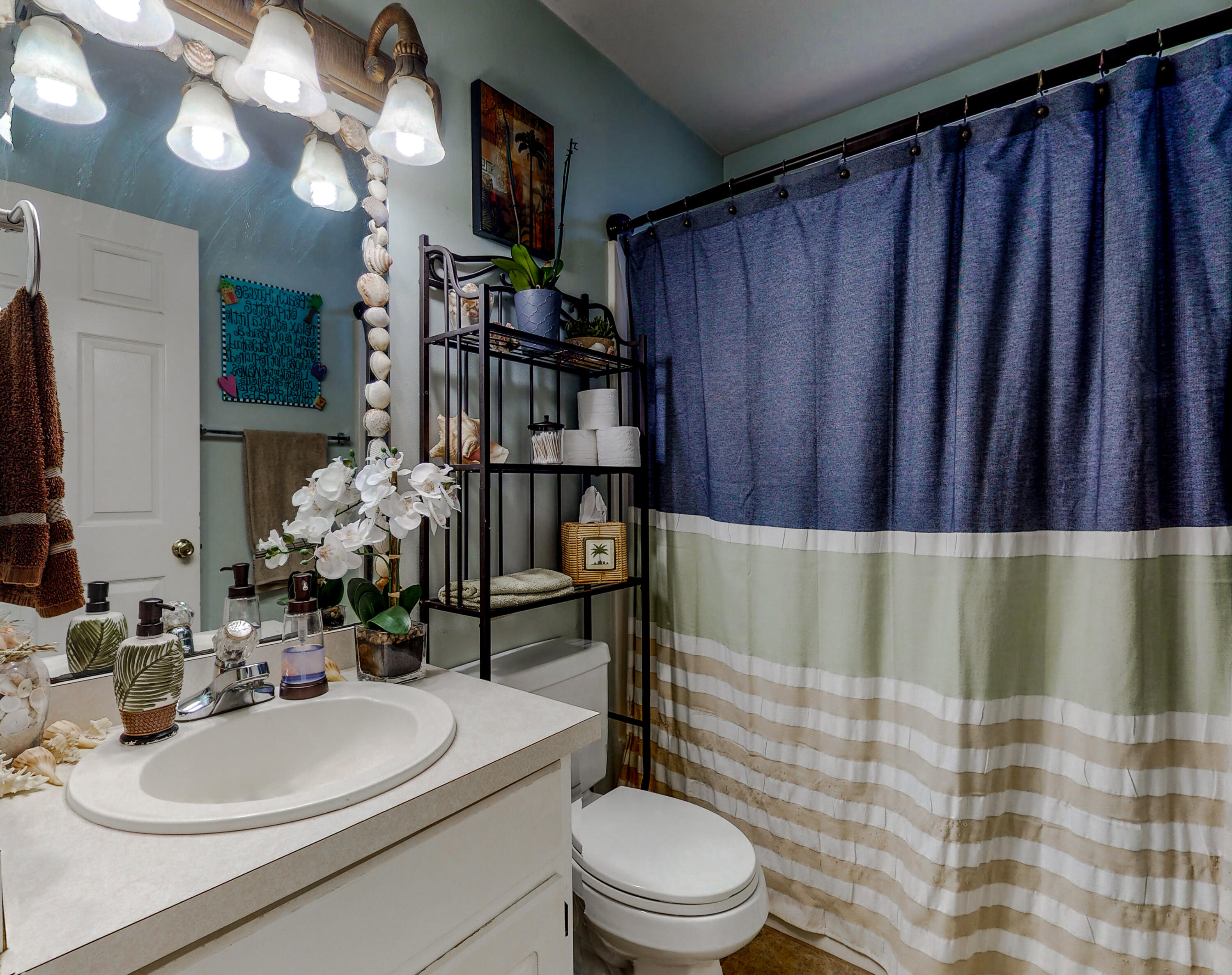 HOLLEY BY THE SEA - Residential