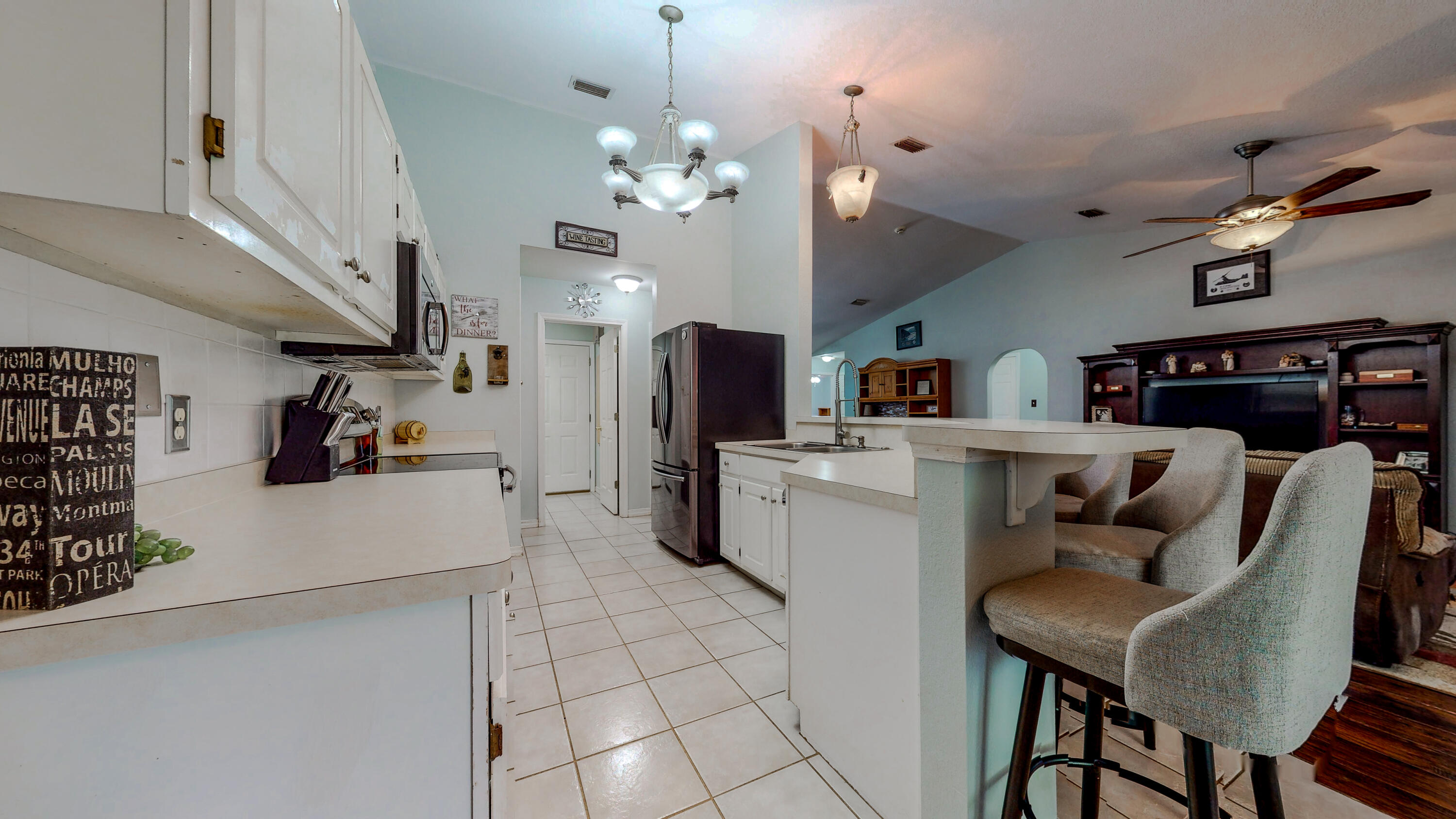 HOLLEY BY THE SEA - Residential