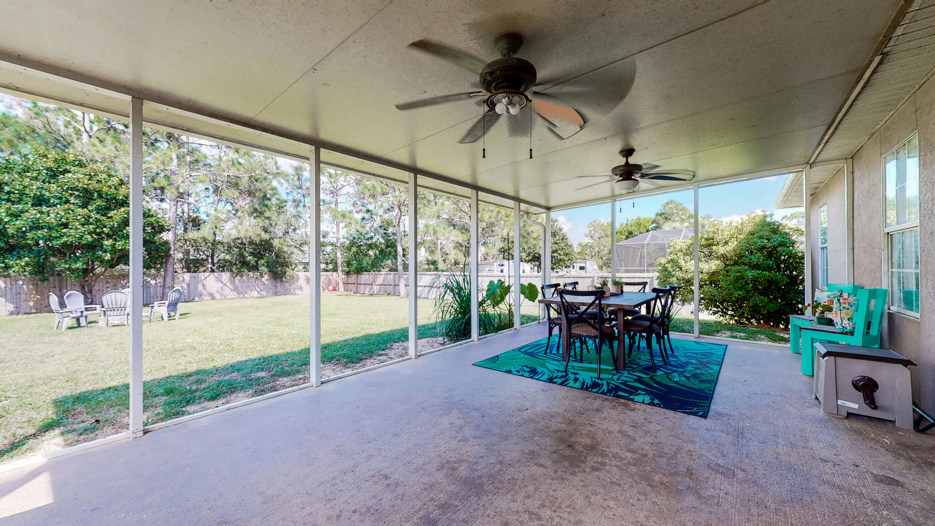 HOLLEY BY THE SEA - Residential