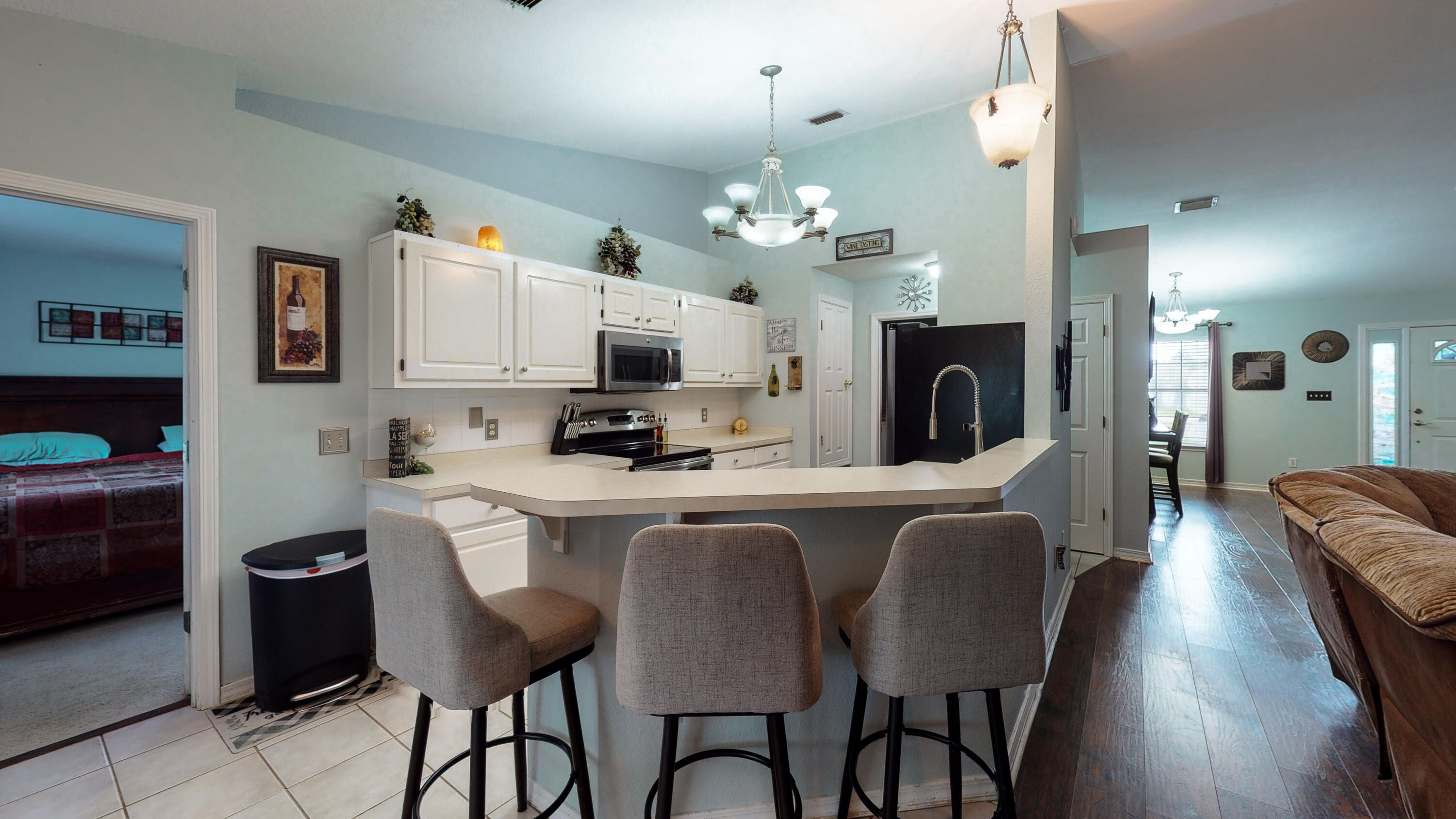 HOLLEY BY THE SEA - Residential