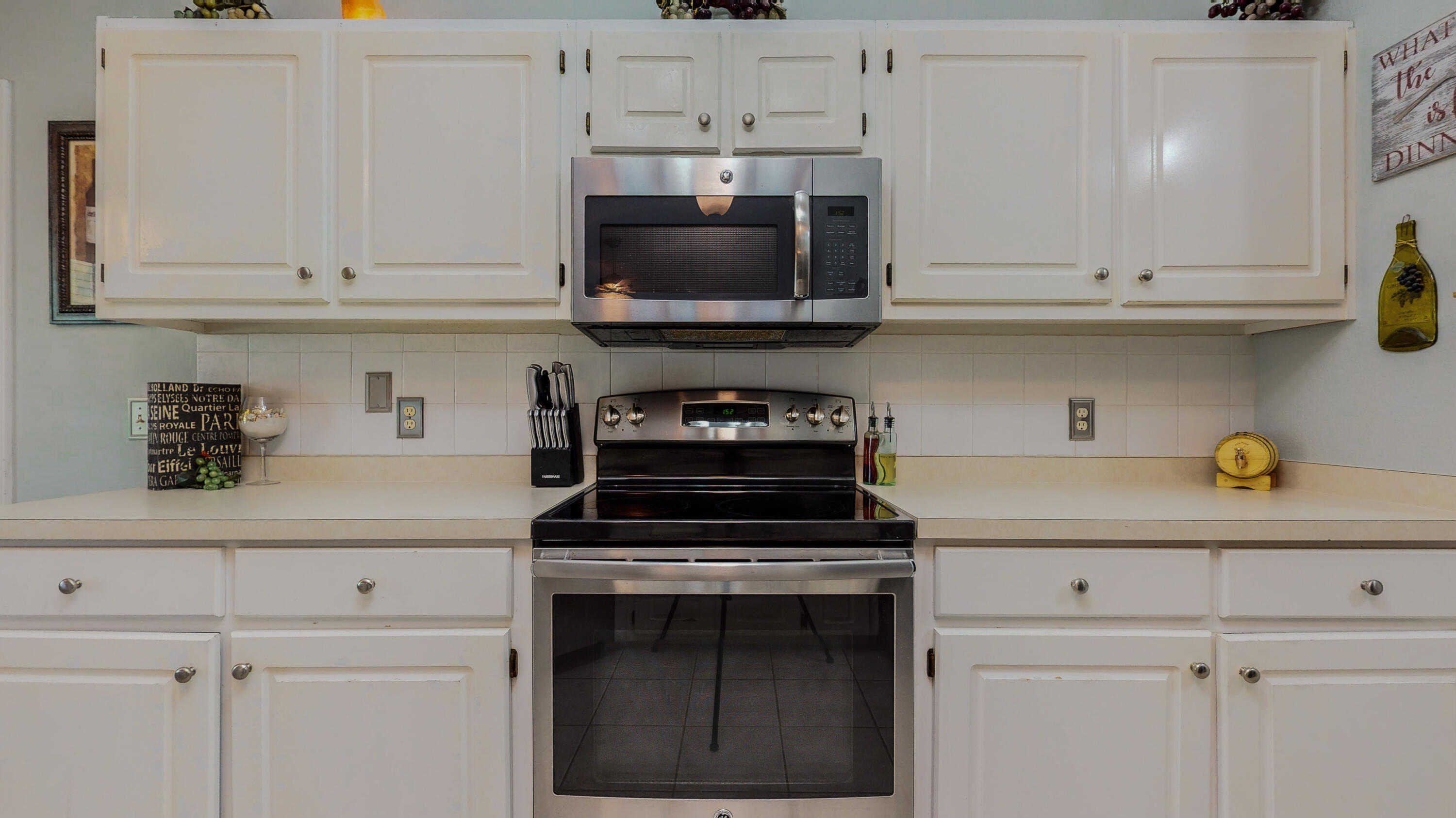 HOLLEY BY THE SEA - Residential