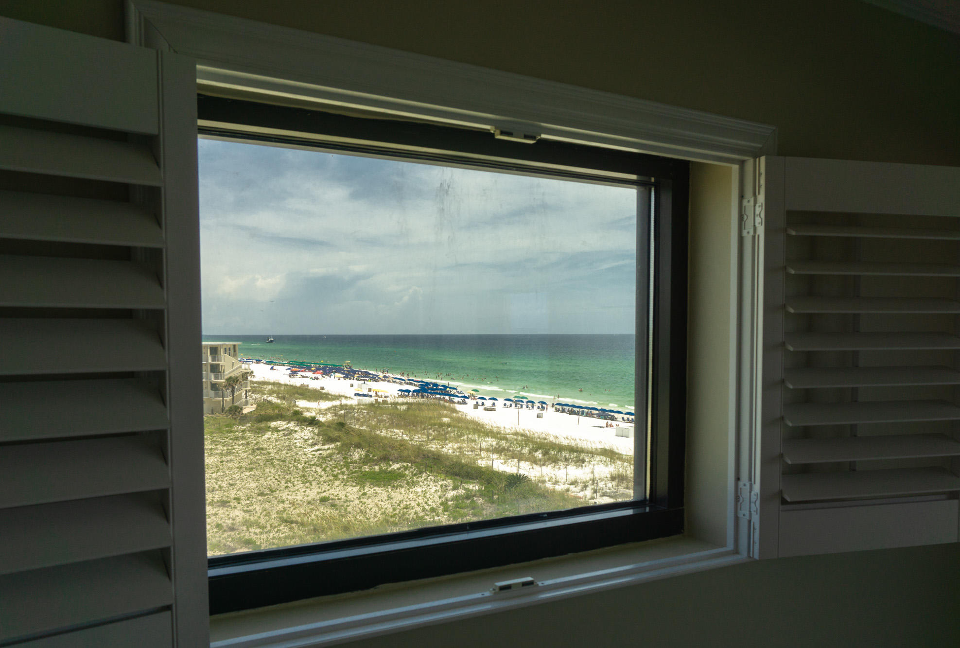 BREAKERS EAST CONDO - Residential