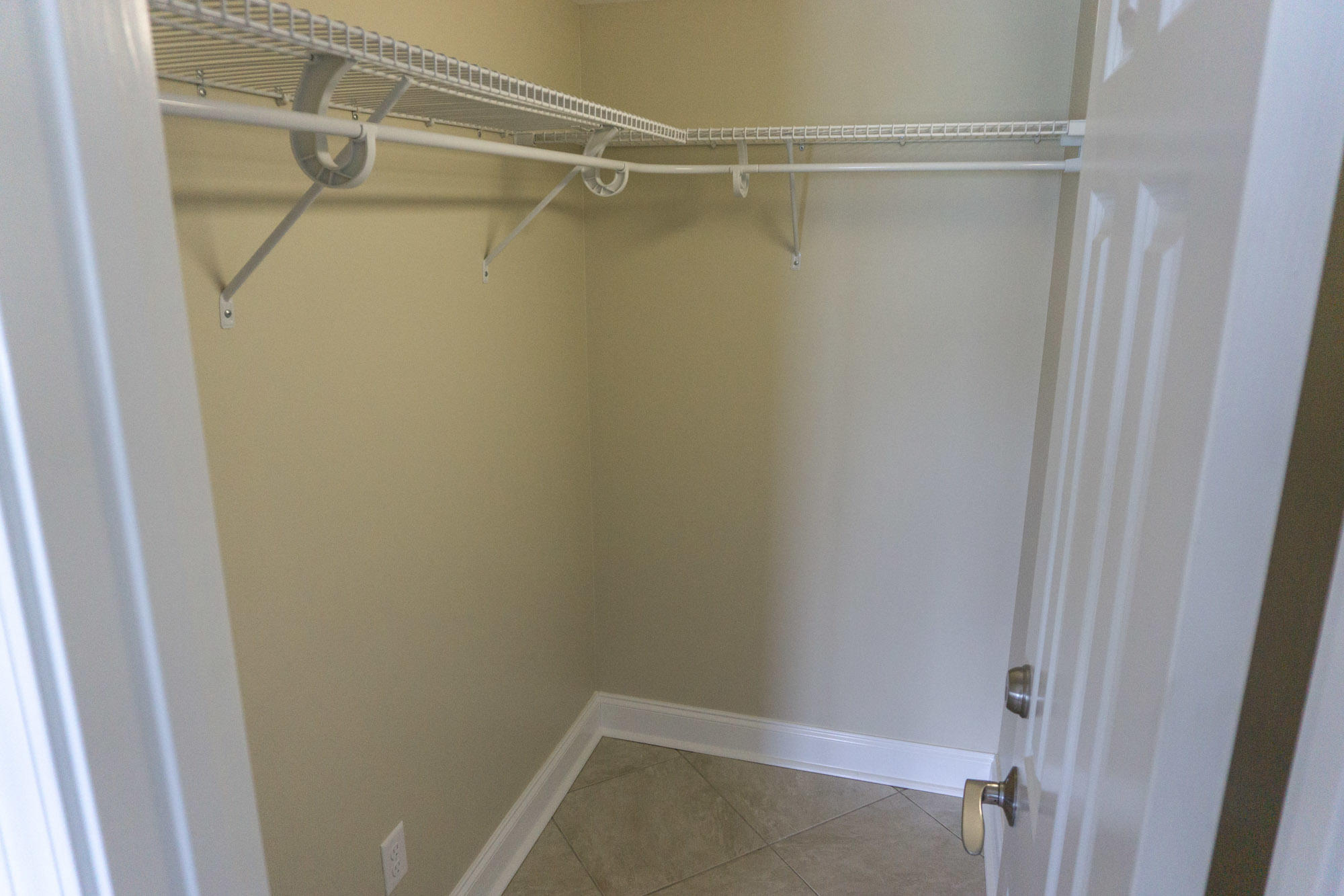 BREAKERS EAST CONDO - Residential