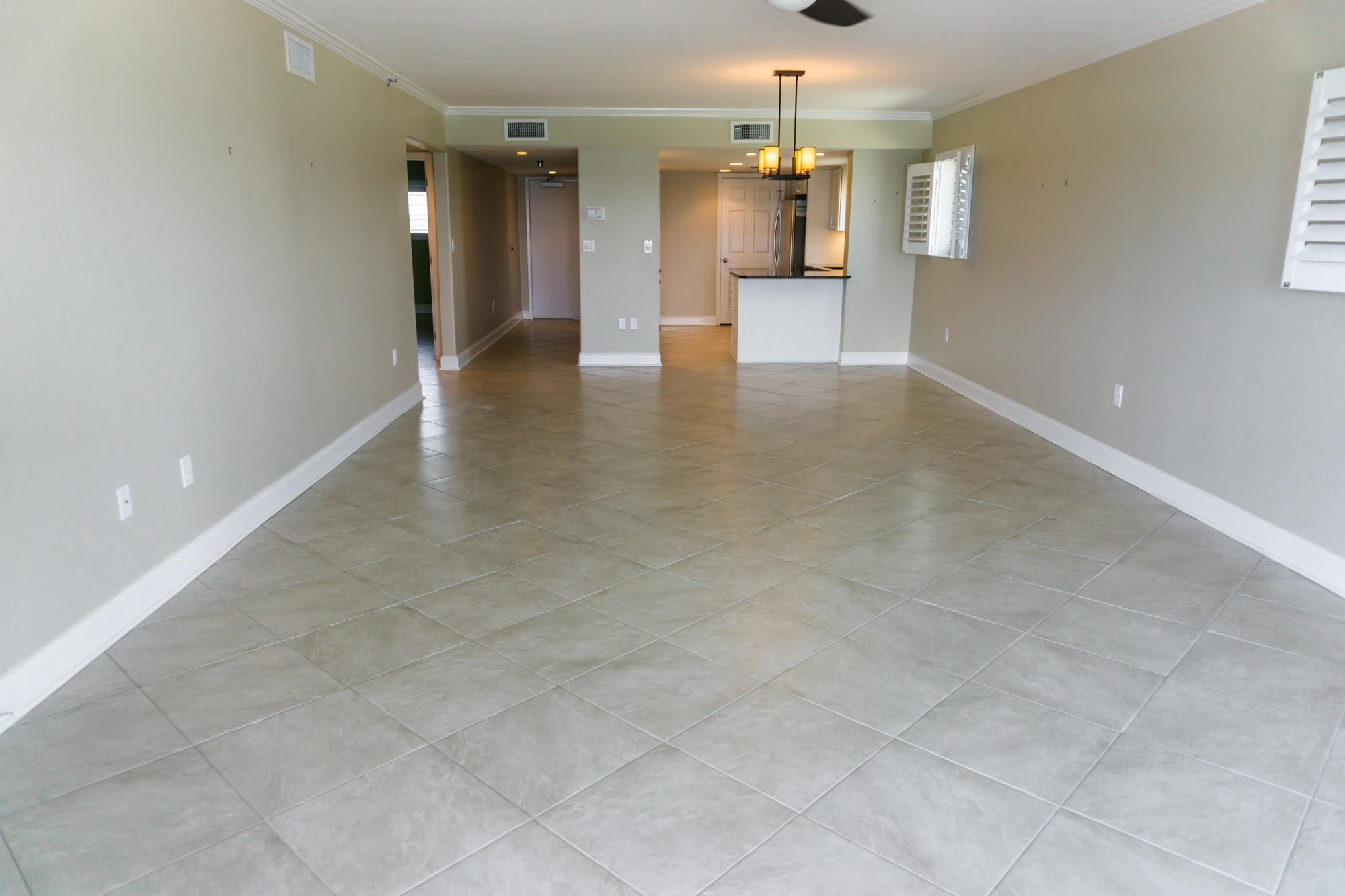 BREAKERS EAST CONDO - Residential