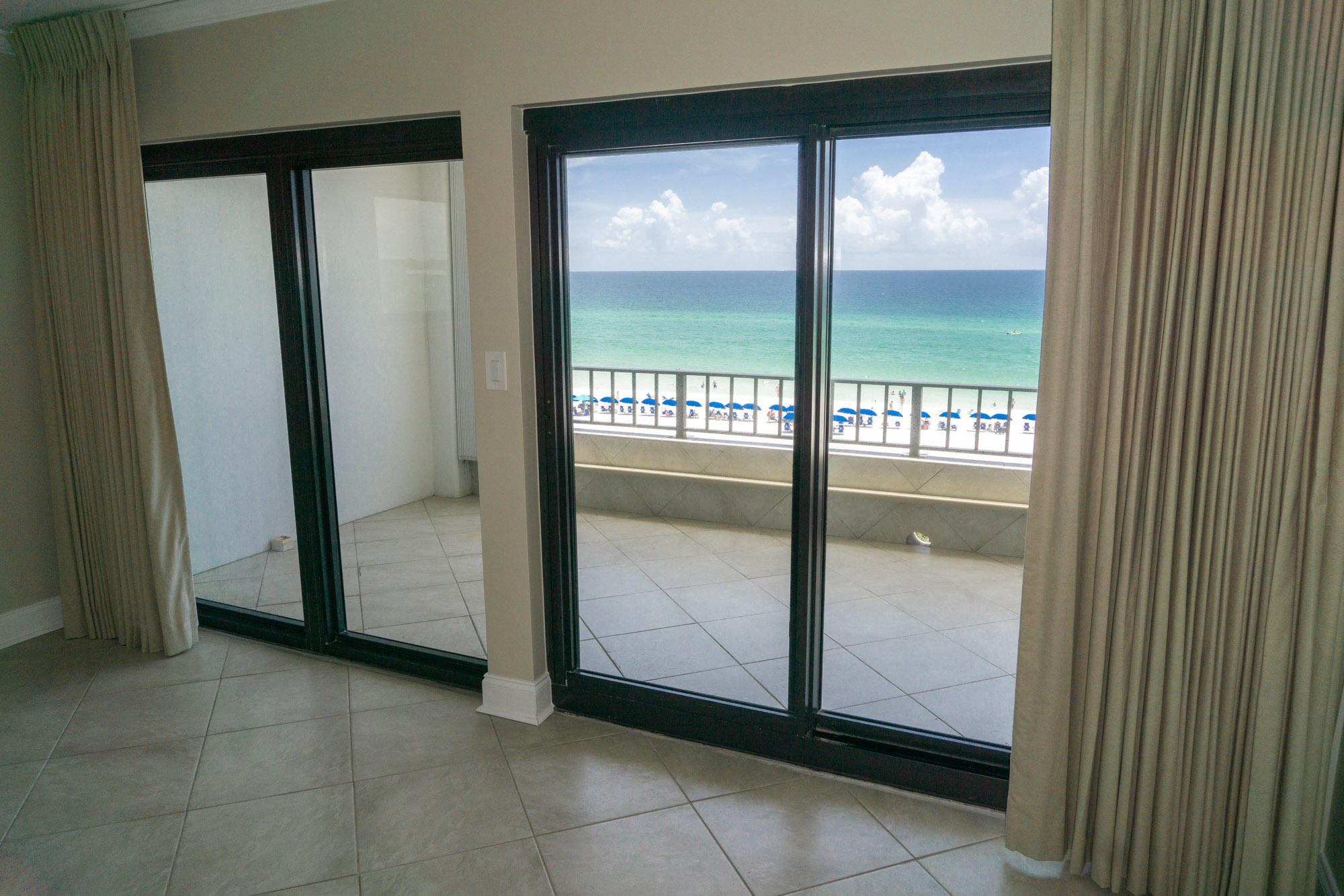 BREAKERS EAST CONDO - Residential