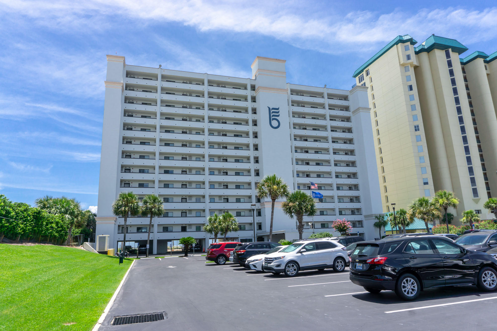 BREAKERS EAST CONDO - Residential