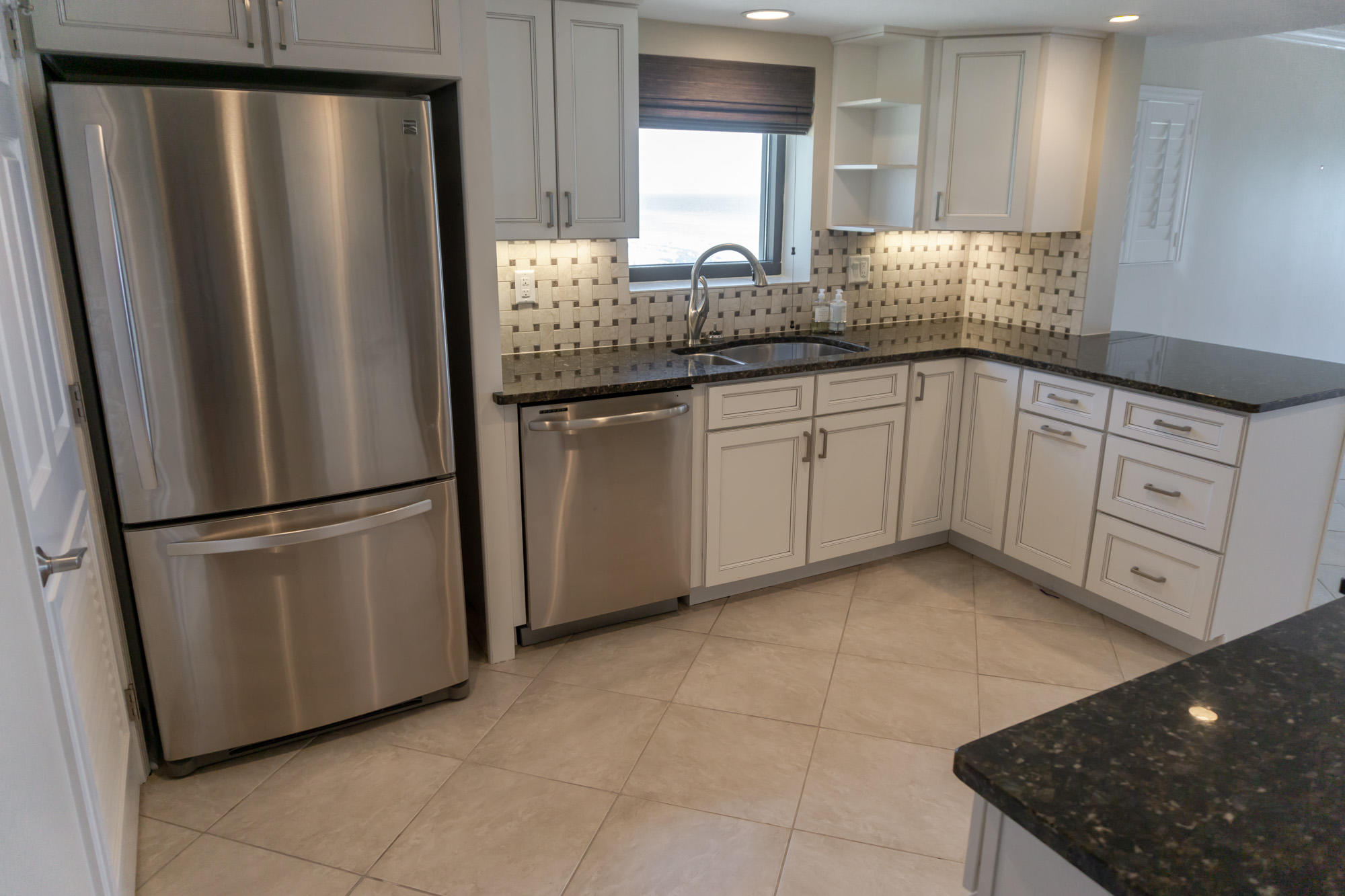 BREAKERS EAST CONDO - Residential