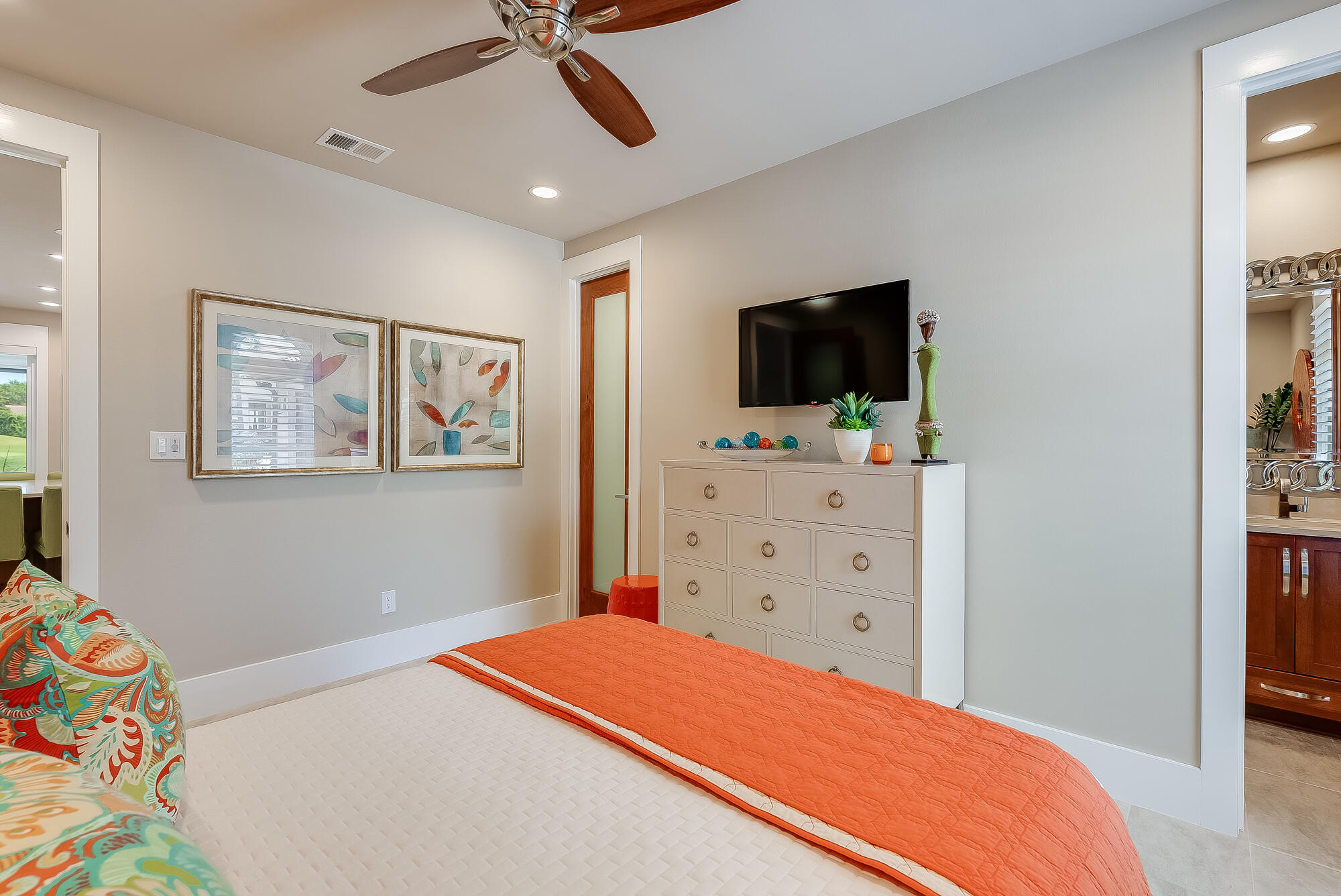 BURNT PINE - Residential