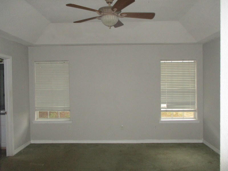 WOODBURY FOREST - Residential