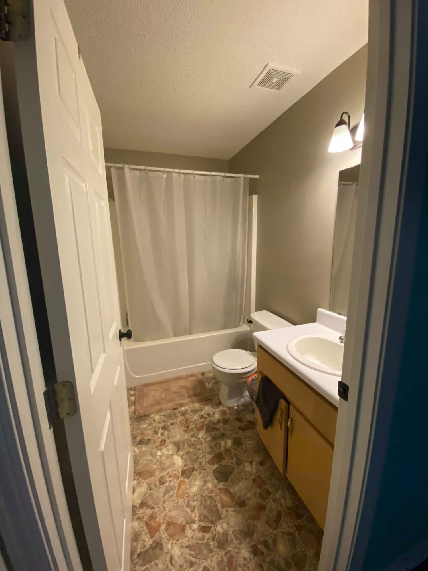 NORTH SUPERGROUP (221000.00) - Residential