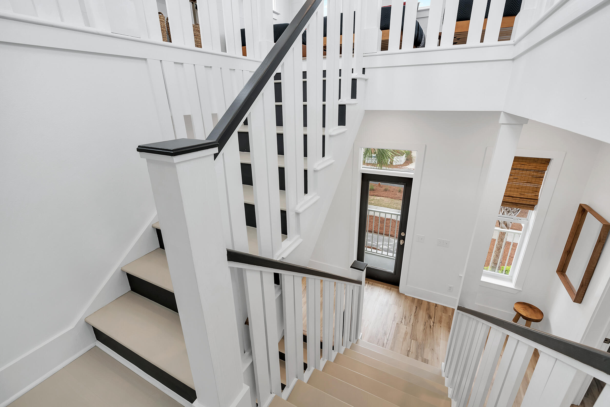 LAKEWOOD ESTATES - Residential